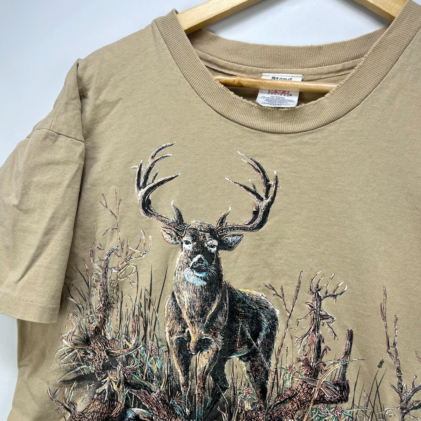 Vintage VINTAGE Woolrich Deer Nature Single Stitch T-Shirt Made in USA XL Beige Men's T-Shirt 90s Size US XL / EU 56 / 4 - 3 Thumbnail