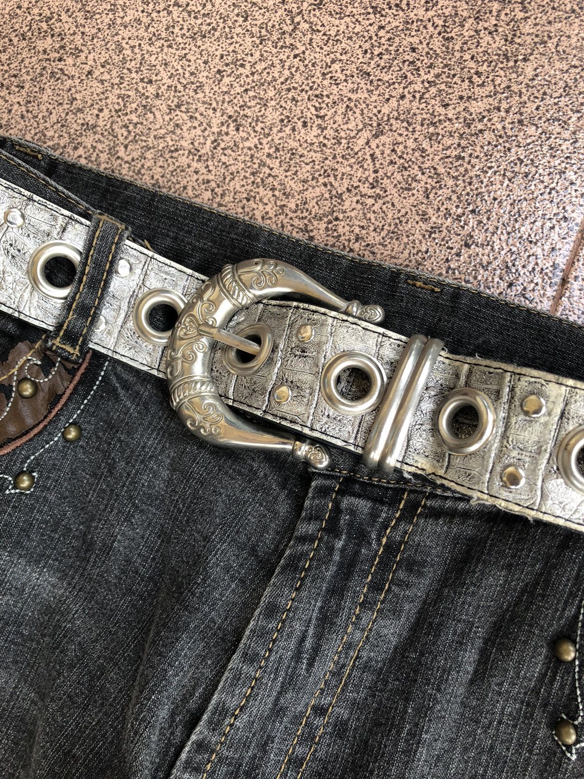 Japanese Brand Silver belt Leather studded like lgb if six was nine Size ONE SIZE - 2 Thumbnail