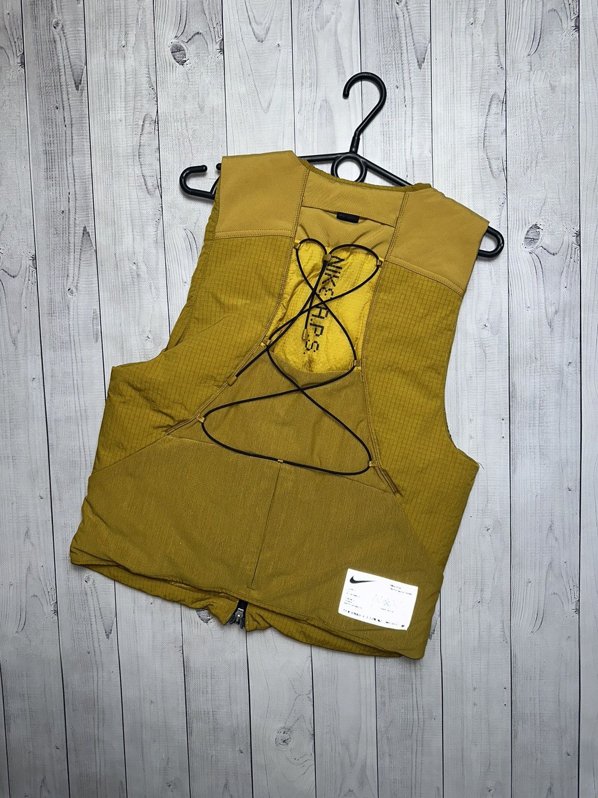 Nike Nike A.P.S. tech vest rare yellow size : S,L Size US S / EU 44-46 / 1 - 2 Thumbnail