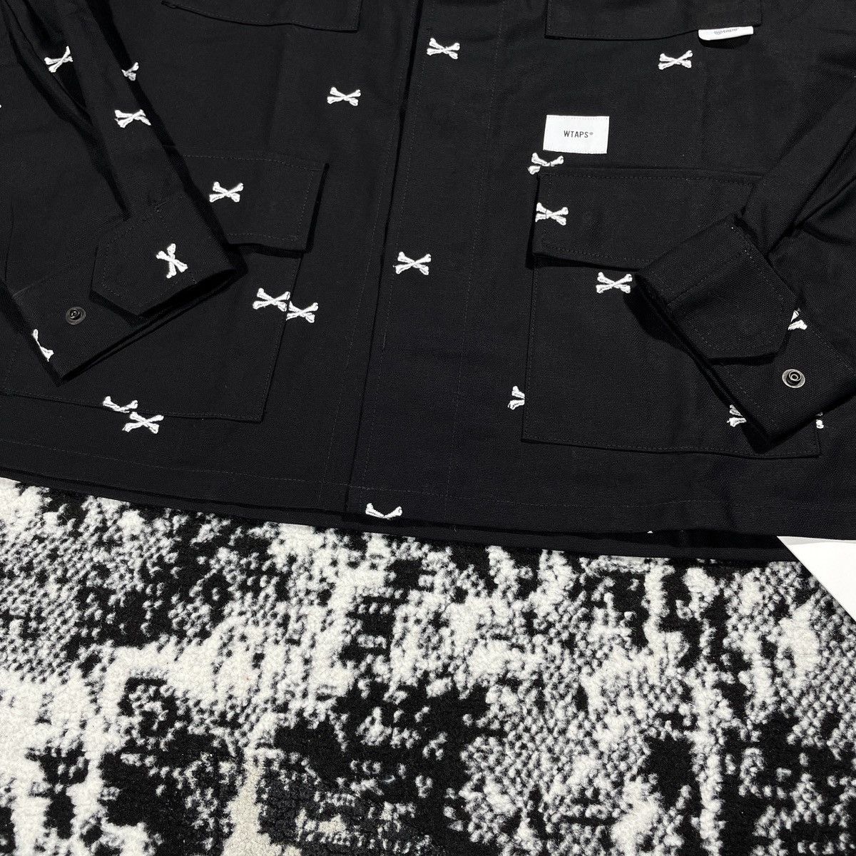 Wtaps WTAPS JUNGLE LS 01 CROSSBONE EMBROIDERY JACKET 2022 Size US M / EU 48-50 / 2 - 4 Thumbnail