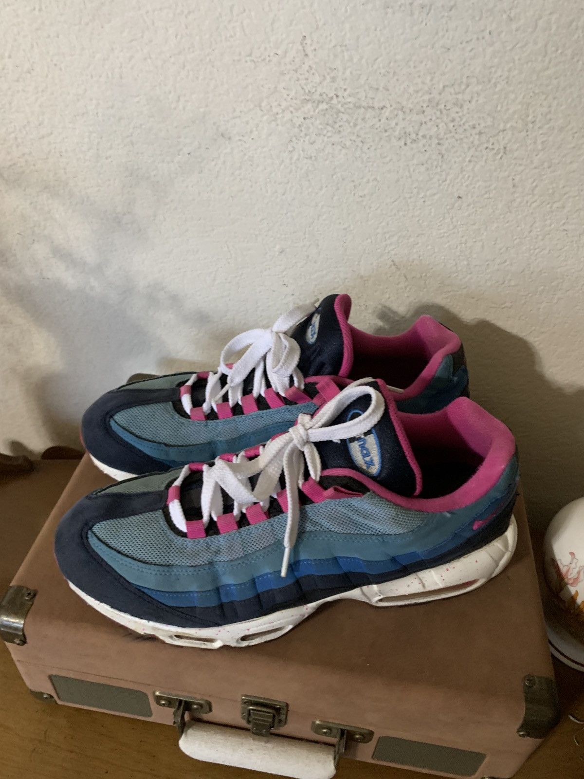 Nike Nike ID Air Max 95 Size US 9.5 / EU 42-43 - 4 Thumbnail