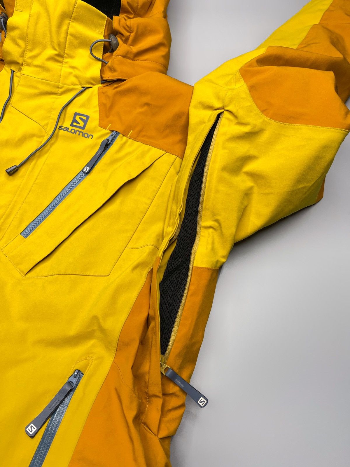 Salomon Solomon Ski Gore-Tex Jacket Size US S / EU 44-46 / 1 - 11 Thumbnail