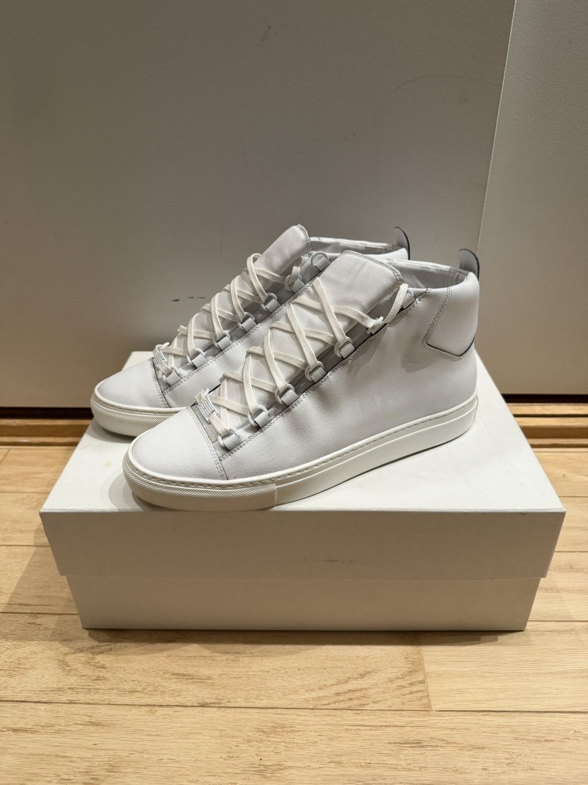 Balenciaga Balenciaga Arena High White Canvas Leather size 41 Size US 8 / EU 41 - 2 Thumbnail