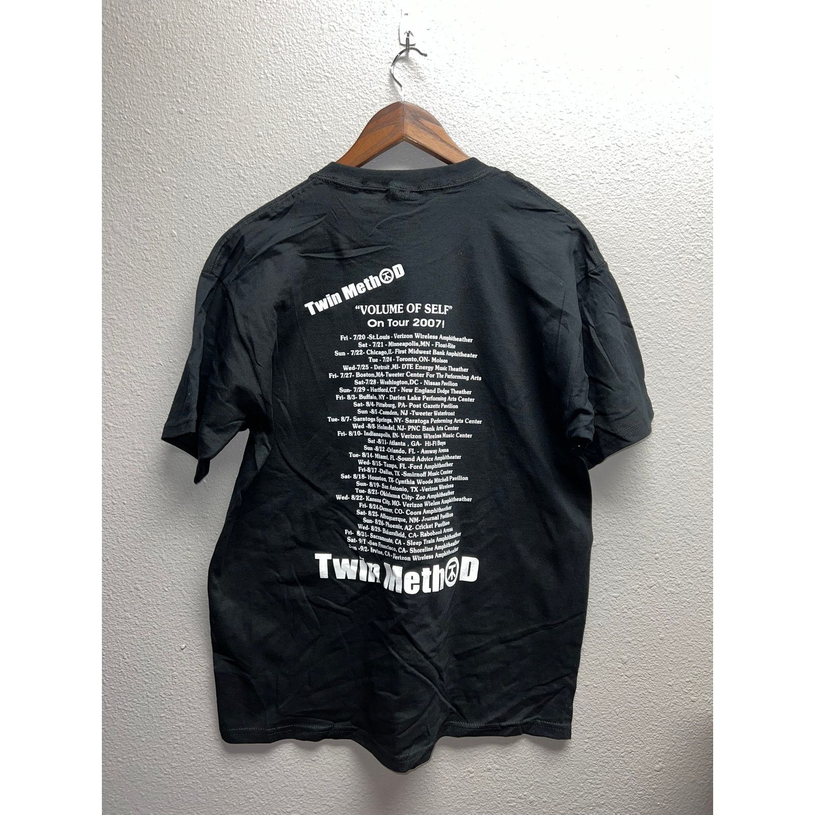 Gildan 2007 Twin Method The Volume Of Self Tour Nu Metal Shirt L Size US L / EU 52-54 / 3 - 7 Thumbnail