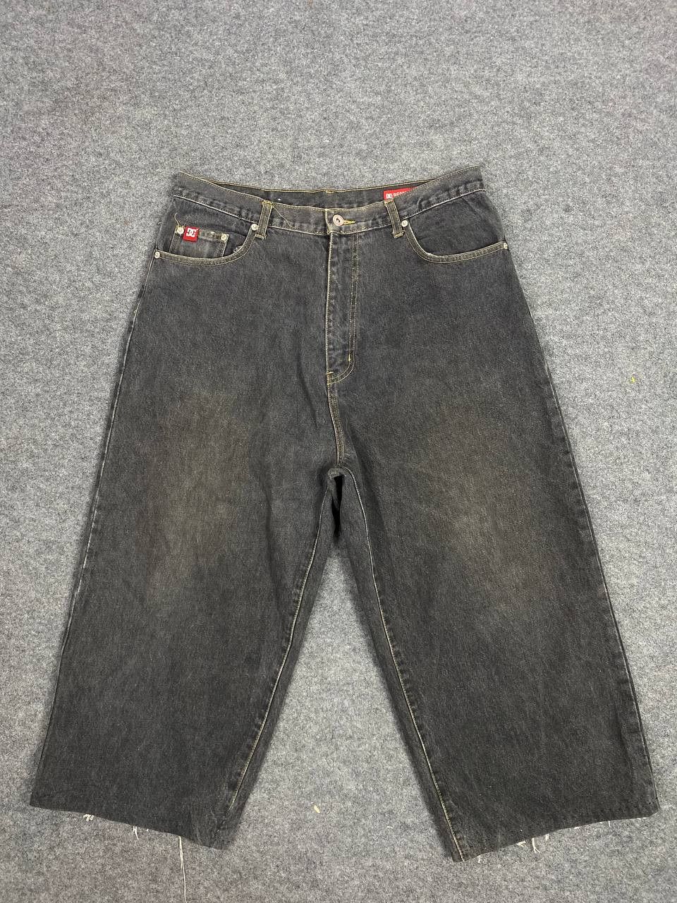 DC dc shoeco usa baggy jorts 3quarter denim Size US 36 / EU 52 - 8 Thumbnail