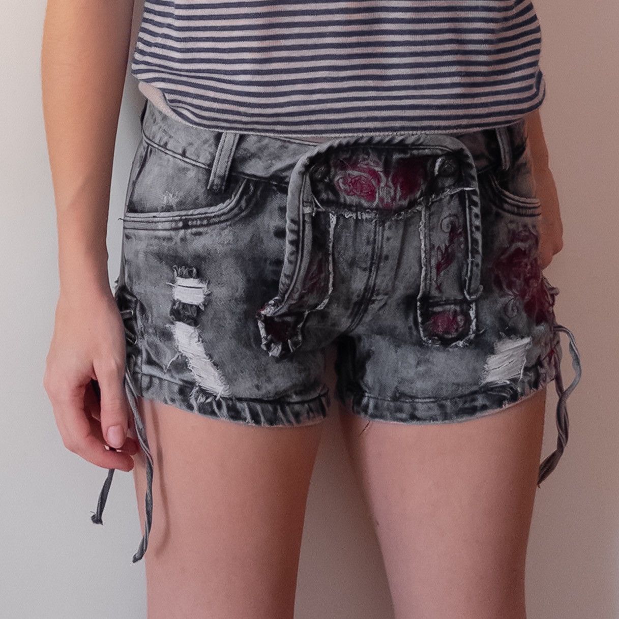 Vintage Black Premium by EMP Grunge denim mini embroidery shorts y2k Size 27" / US 4 / IT 40 - 1 Thumbnail