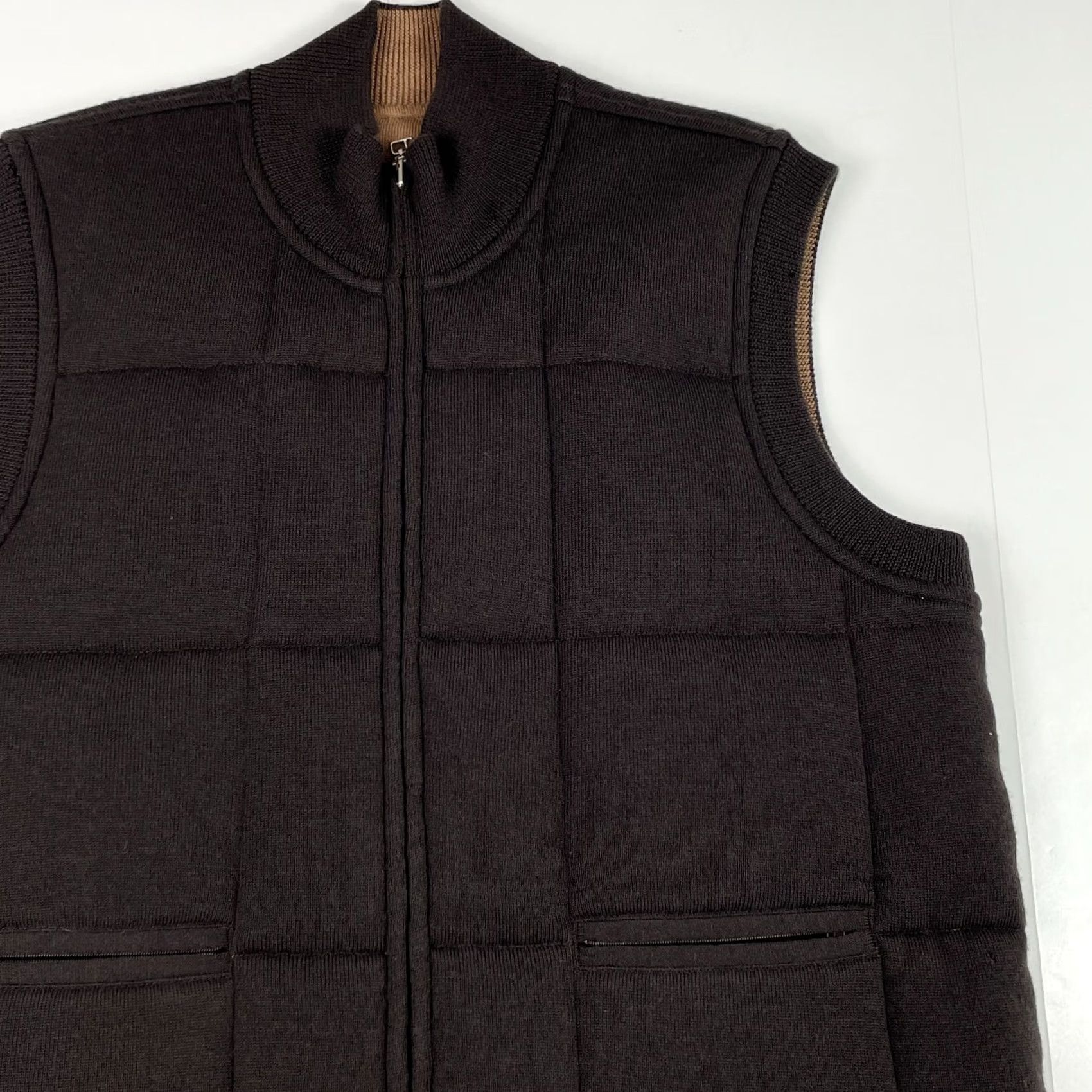 Jos. A. Bank Jos A Bank Vest Mens Large Brown Merino Wool Reversible Full Zip Quilted Golfing Vest Size US L / EU 52-54 / 3 - 3 Thumbnail