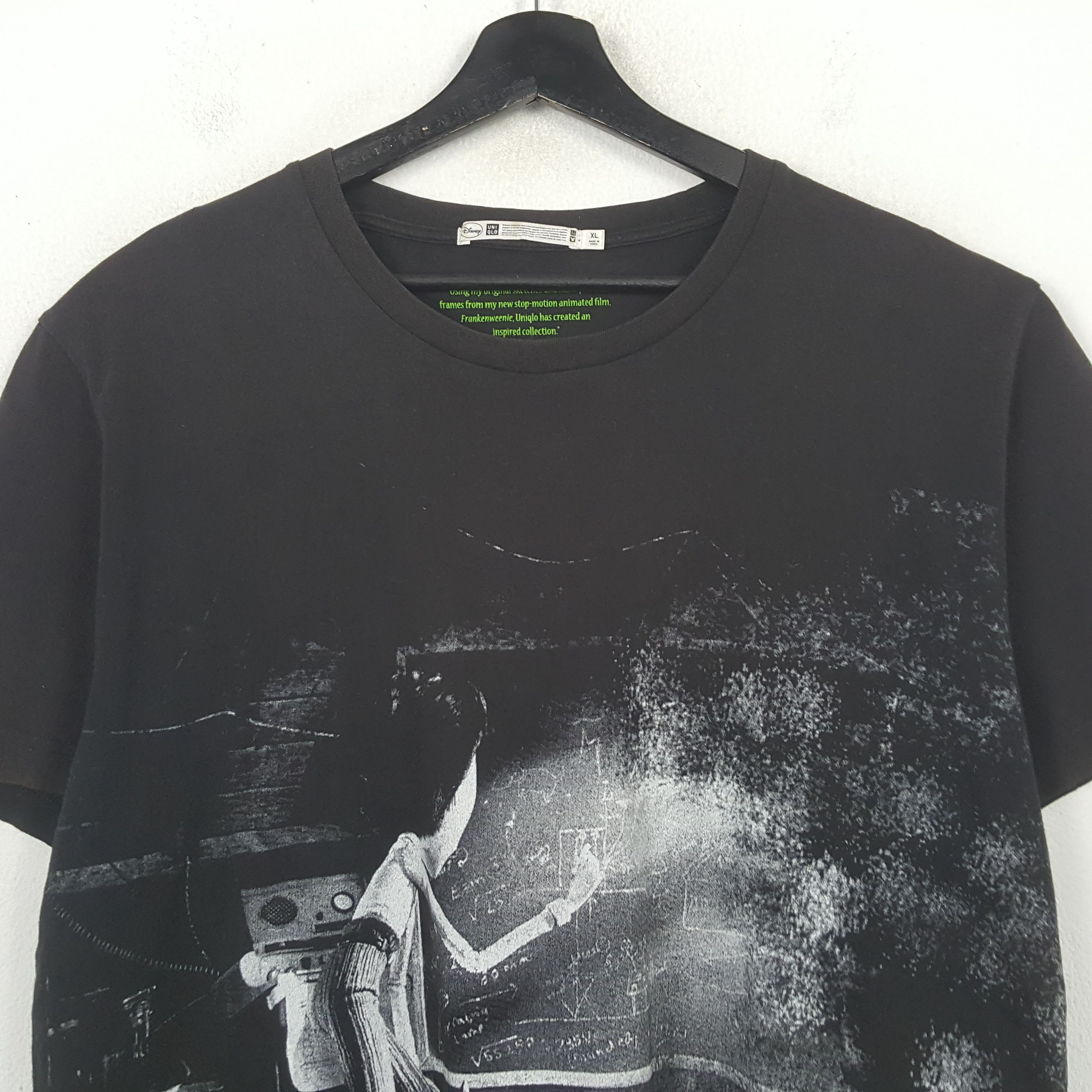 Uniqlo Tim Burton Nightmare Before Christmas Movie Tshirt RR26 Size US XL / EU 56 / 4 - 2 Thumbnail