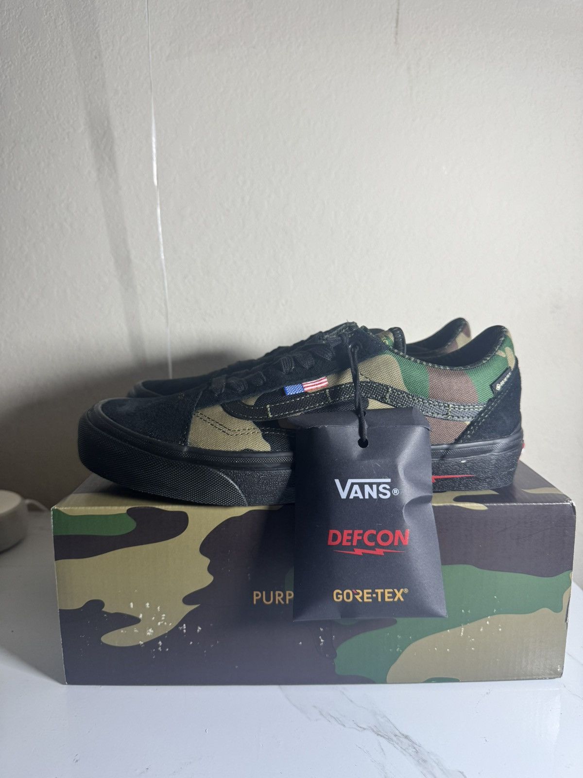 DEFCON × Vans DEFCON VANS Old Skool GTX Gore-Tex Black Woodland Camo - 9 Size US 9 / EU 42 - 1 Thumbnail