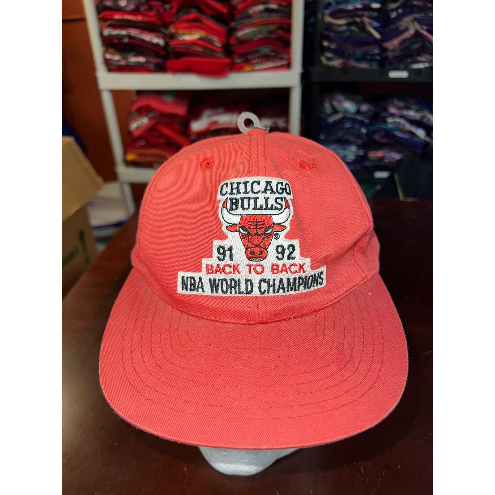 Vintage Vintage Chicago Bulls Hat Snapback NBA World Champs 91-92 OS Size ONE SIZE - 2 Thumbnail