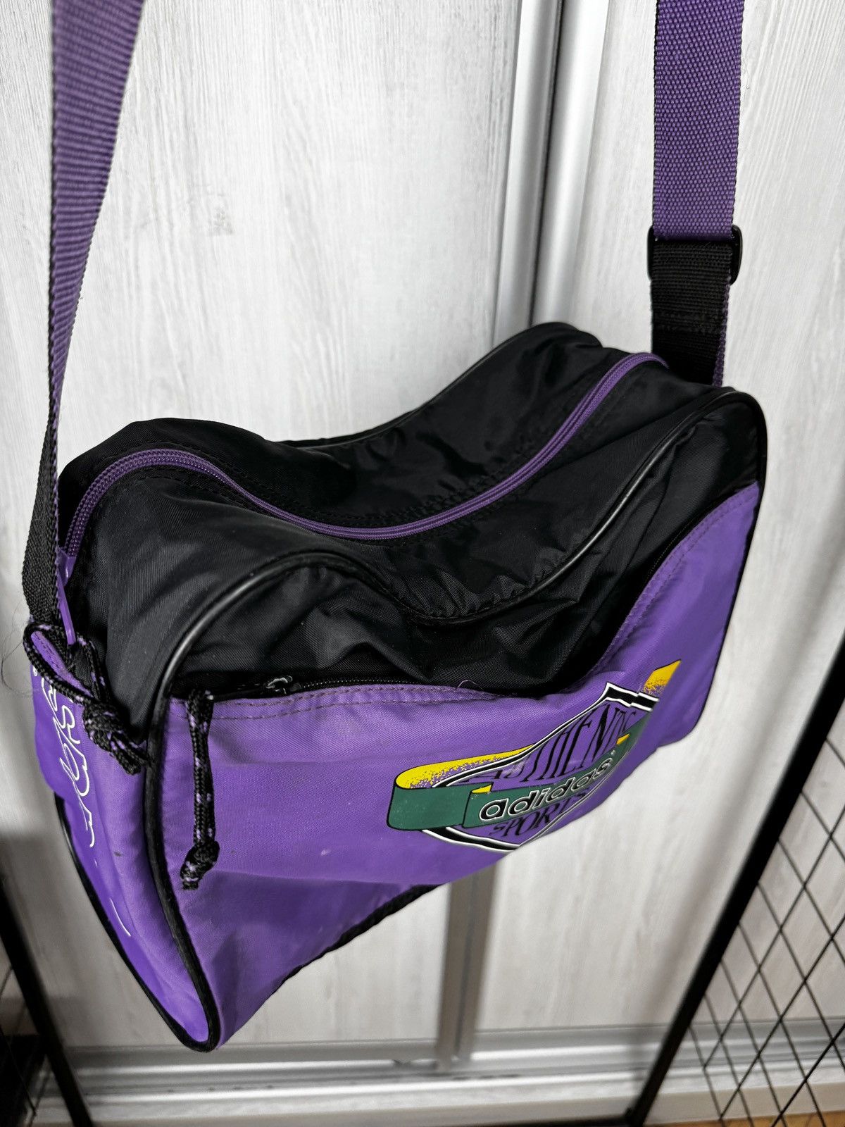Adidas Vintage West Germany Adidas Authentic Sports MESSENGER Bag Size ONE SIZE - 11 Thumbnail