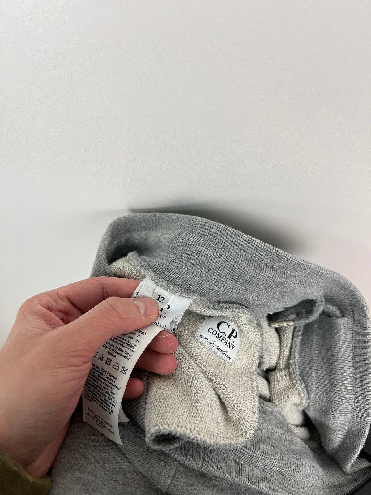C.P. Company C.P. Company streetwear sweatpants size 30 Size US 30 / EU 46 - 4 Thumbnail