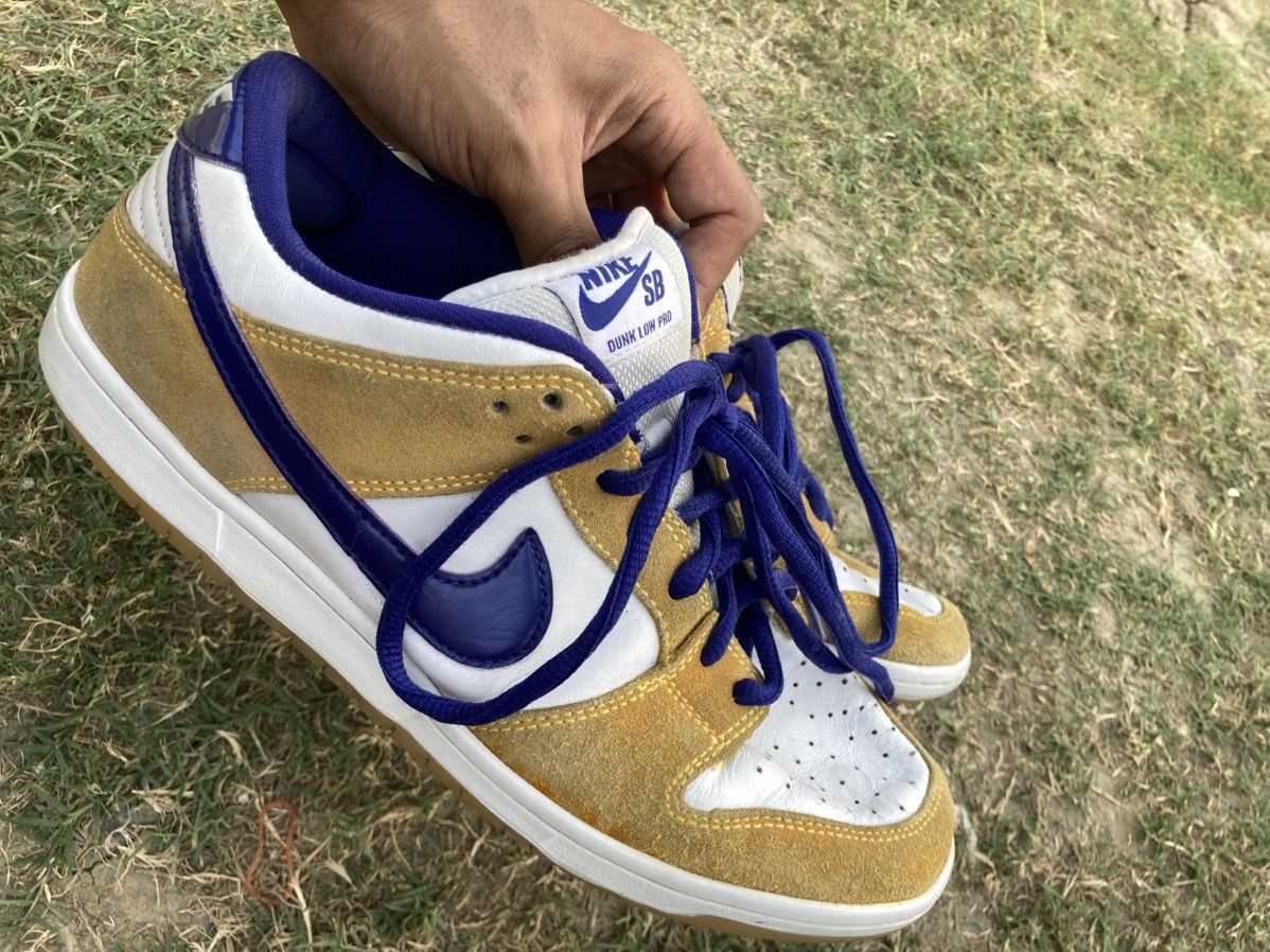 Nike Nike Sb La Laker Dunk Low Size US 9 / EU 42 - 2 Thumbnail