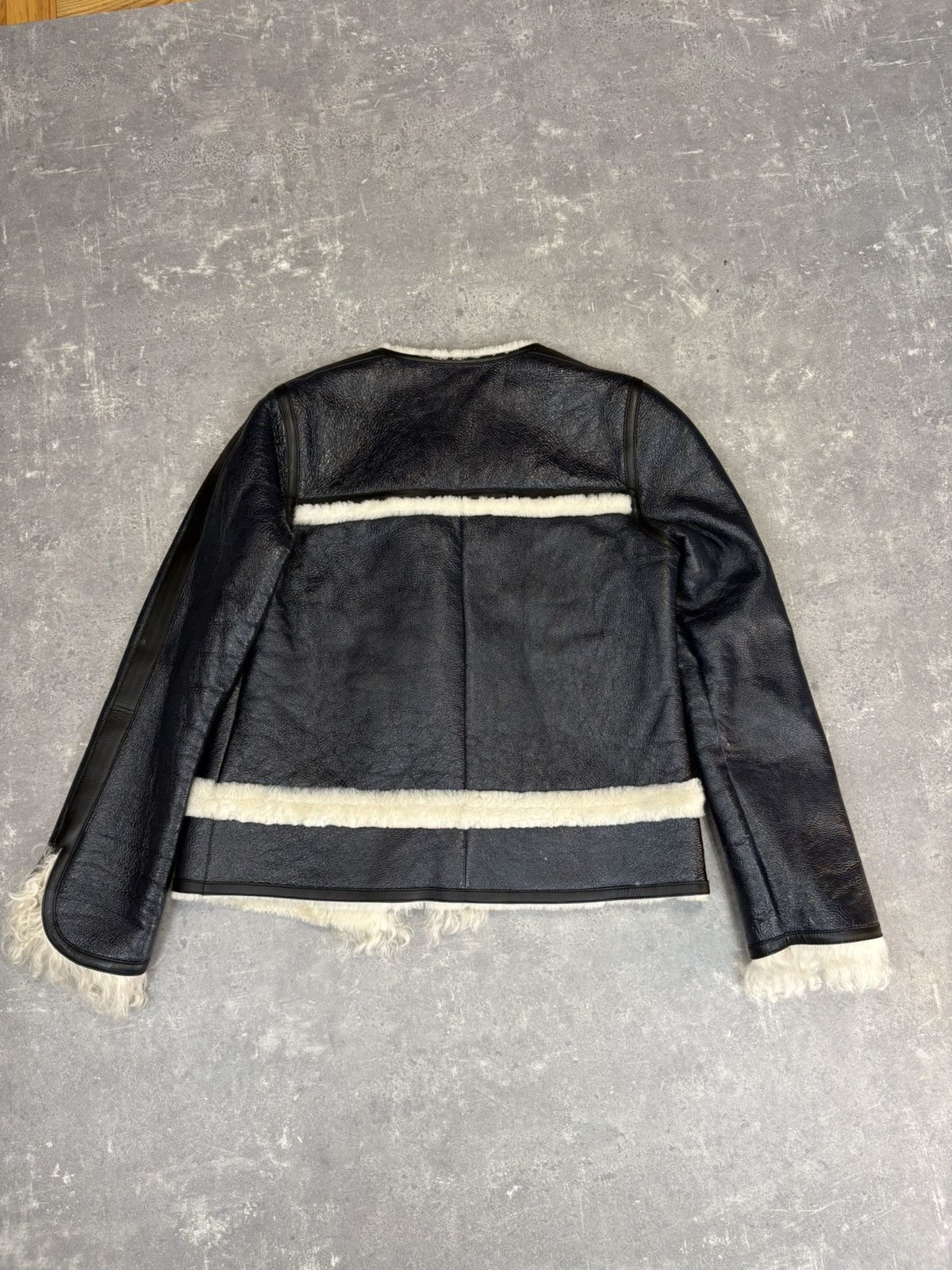 Louis Vuitton Louis Vuitton PreFall 2015-16 leather shearling jacket Size XS / US 0-2 / IT 36-38 - 11 Thumbnail