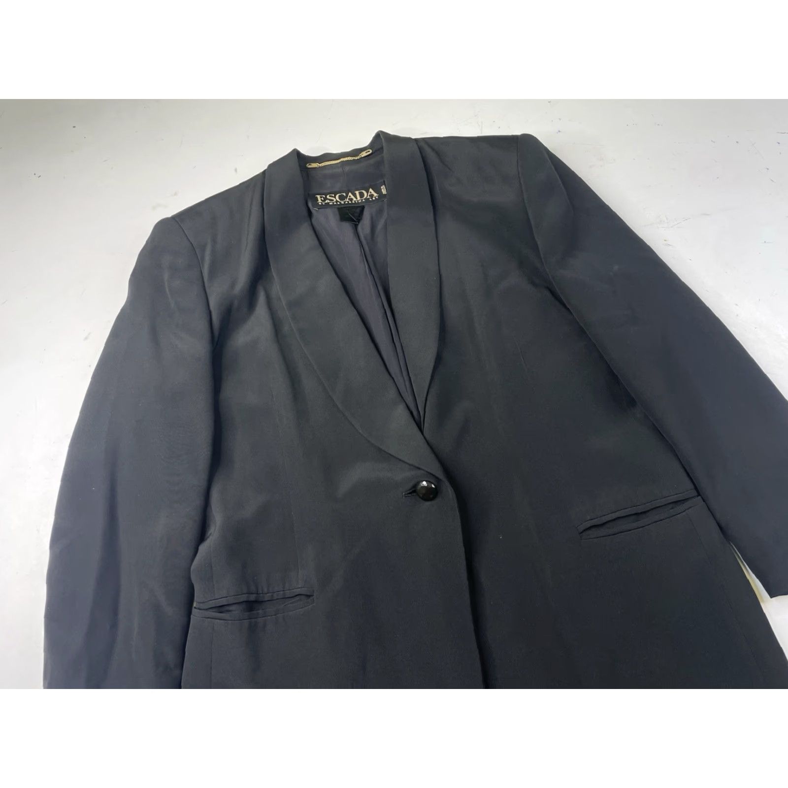 Escada VINTAGE ESCADA Silk Blazer Jacket Women's Sz 42 One-Button Lined Silk Black Blazer Women Mens? Size M / US 6-8 / IT 42-44 - 2 Thumbnail