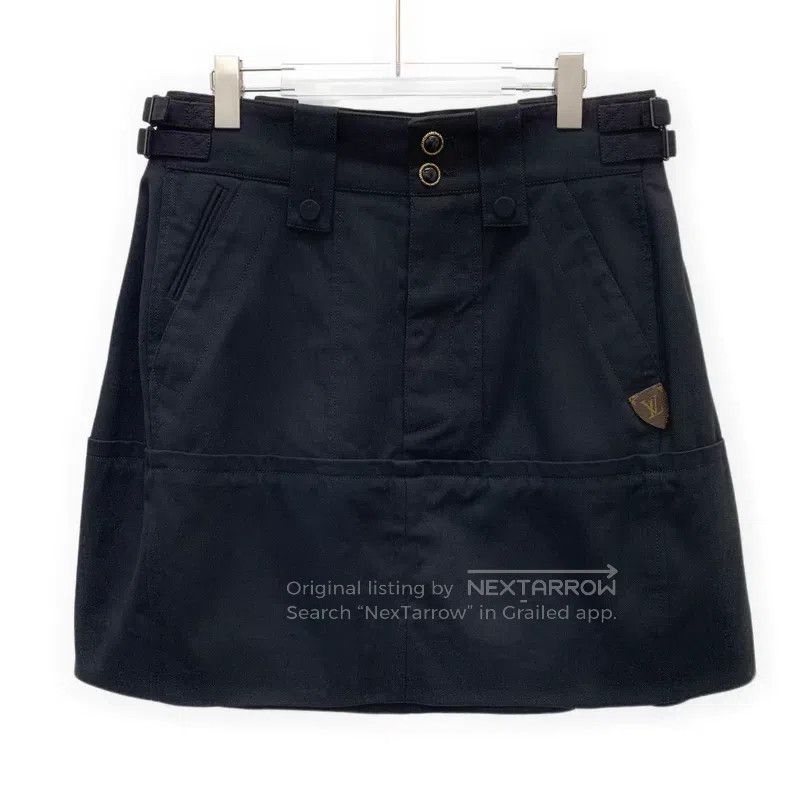 Louis Vuitton Louis Vuitton 22 black logo print leather cotton casual sk Size 37" - 1 Thumbnail