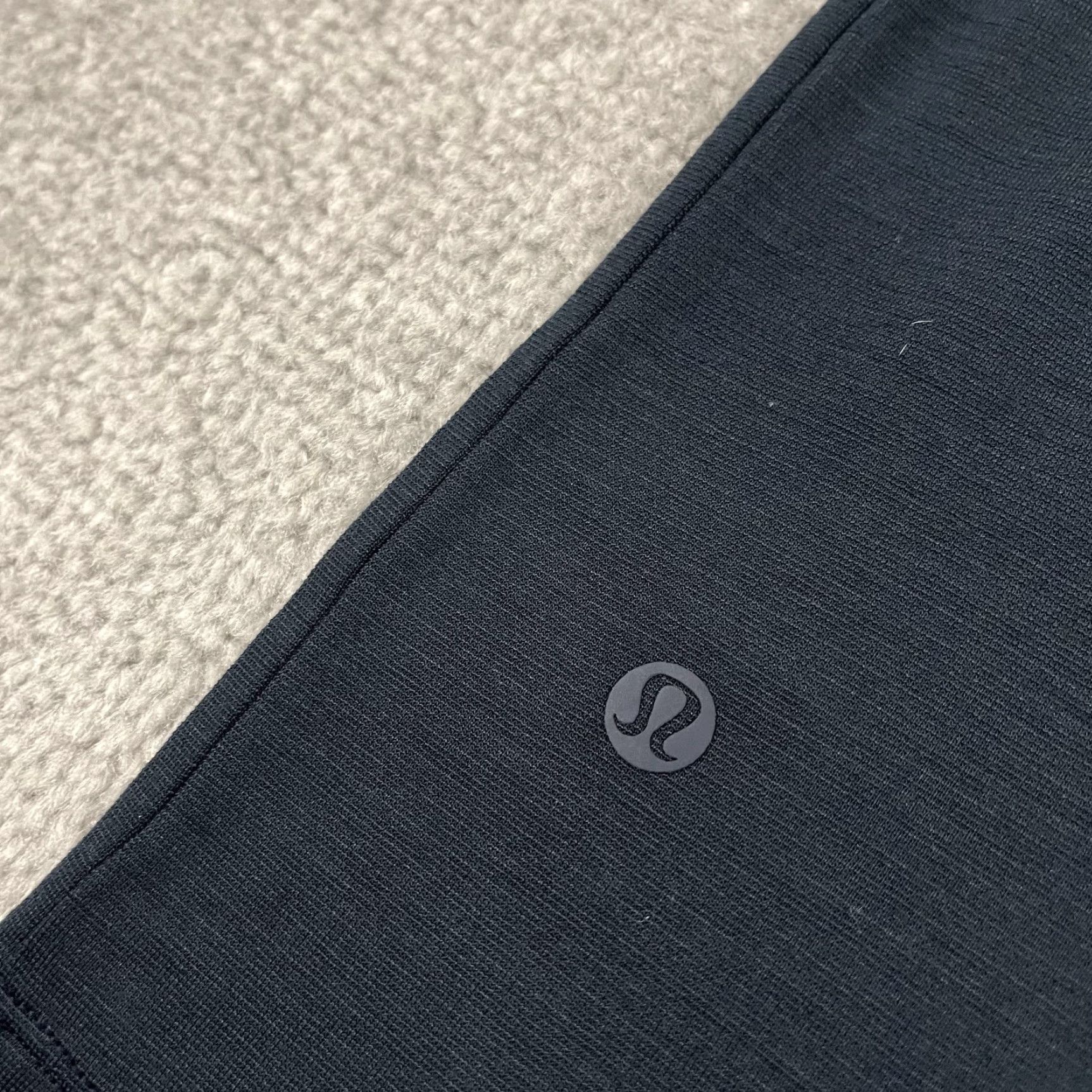 Lululemon Lululemon Polo Men L/XL Navy Blue Golf Active Performance Preppy Business Casual Mens Size US L / EU 52-54 / 3 - 3 Thumbnail
