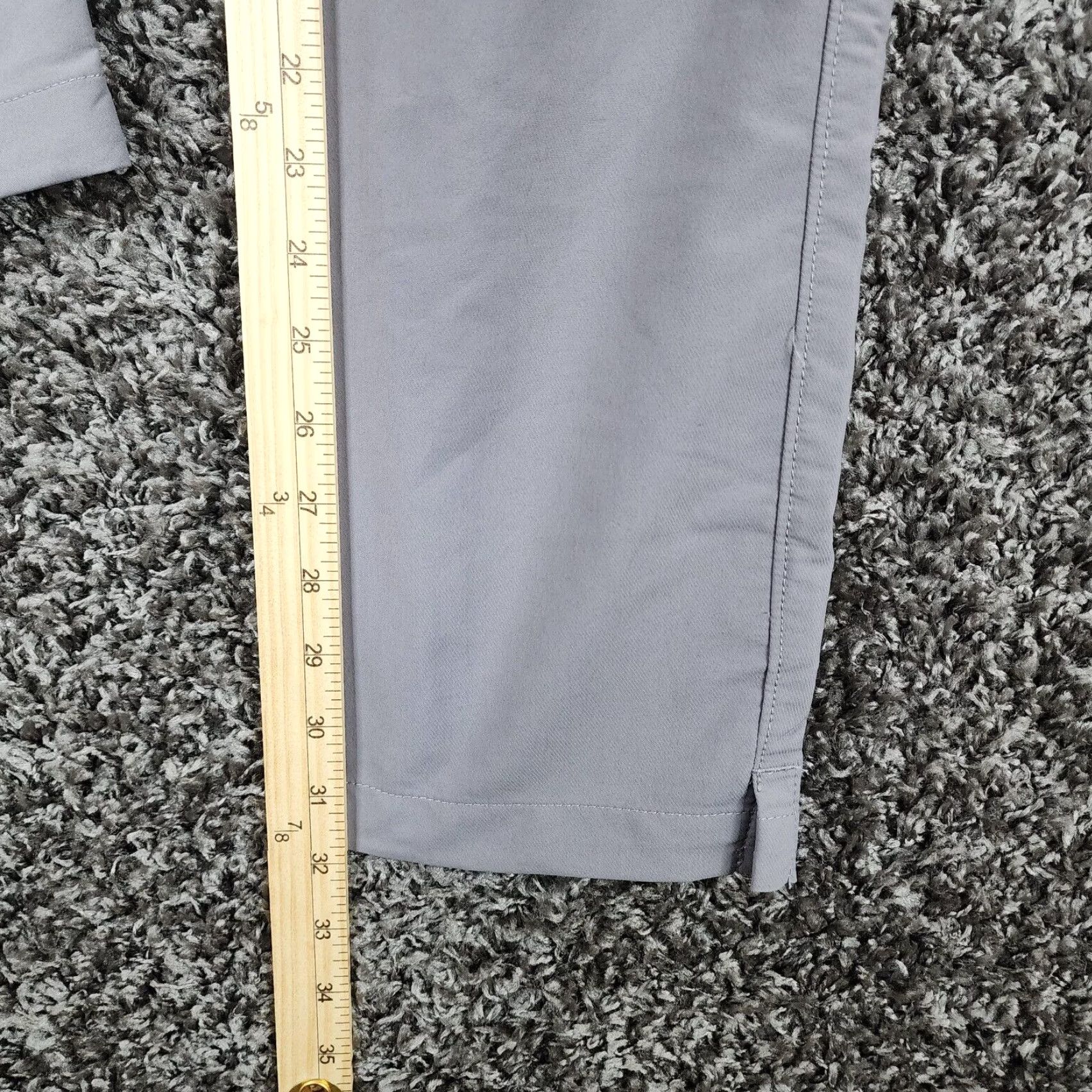 Under Armour Under Armour Mens Pants Shirt Gripper Straight Leg Chino Gray 32x32, Regular, Men, 32 Inseam Size US XS / EU 42 / 0 - 5 Thumbnail