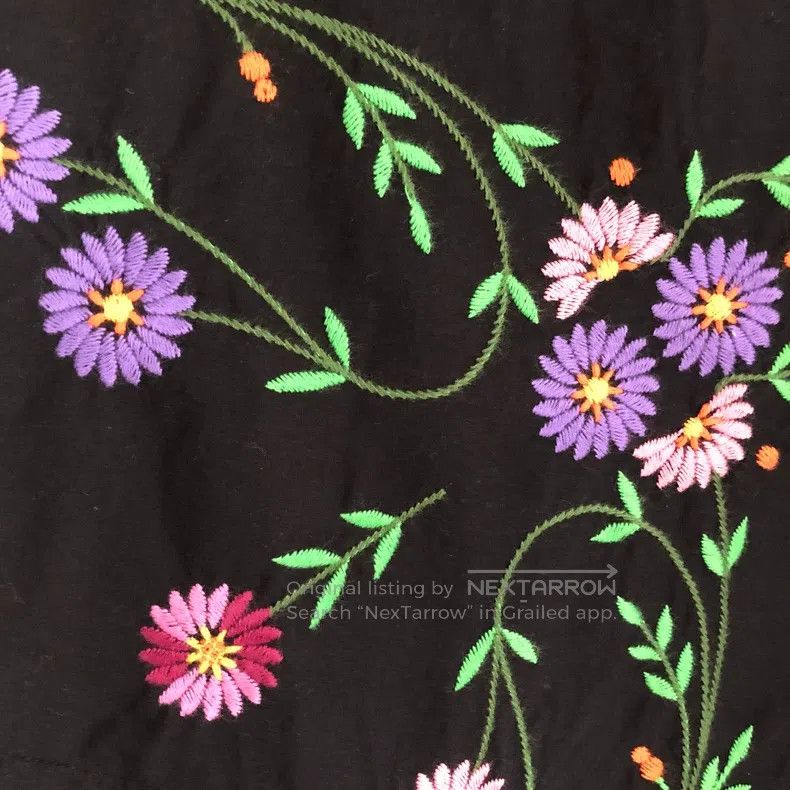Comme des Garcons Comme Des Garcons size one-size-fits-all Embroidered wrapa Size 25" / US 0 / IT 36 - 7 Thumbnail