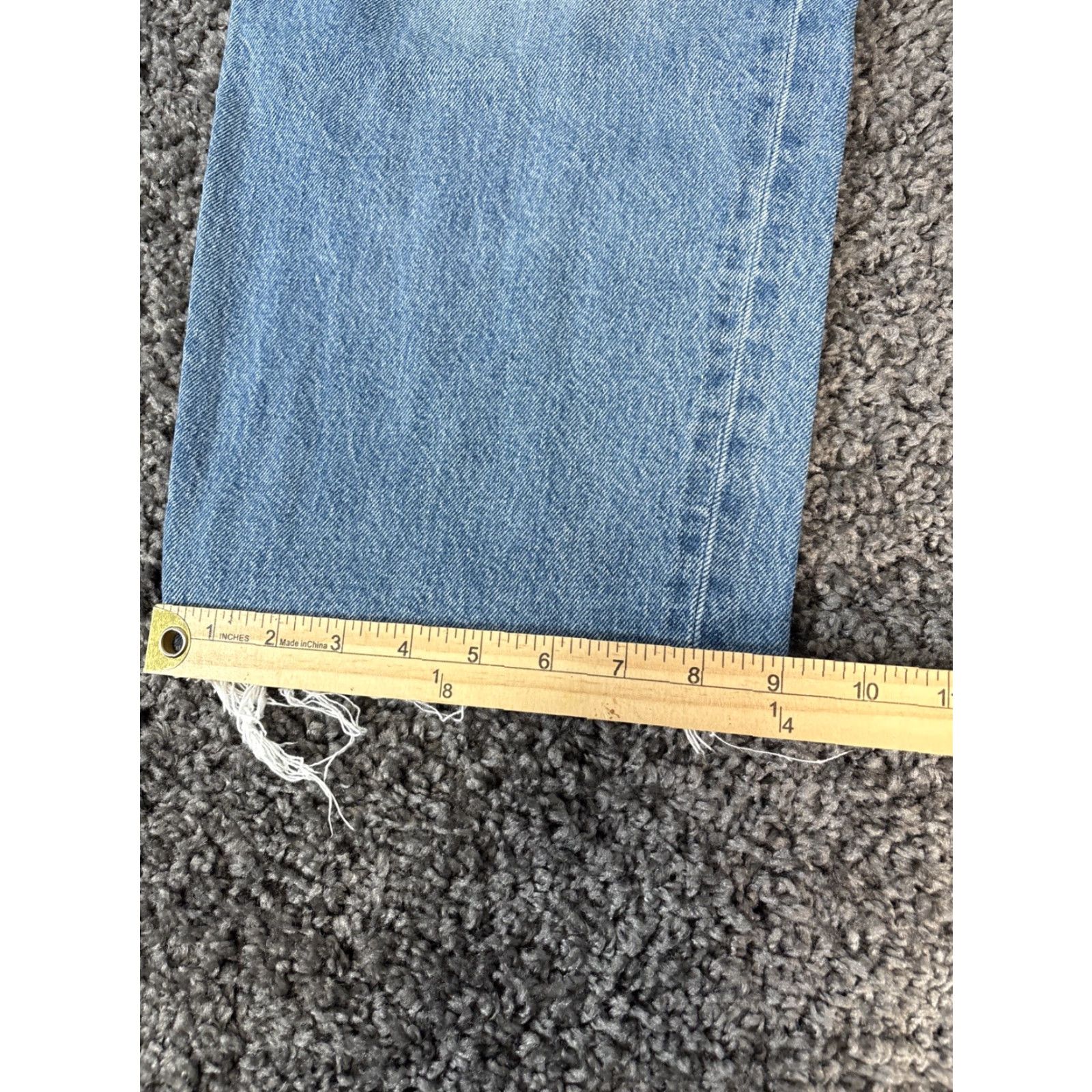 Vintage Etica Devon High Rise Wide Jeans Women 31 Blue Light Wash Button Fly Frayed Hem Womens Size 24" / US 00 / IT 34 - 3 Thumbnail