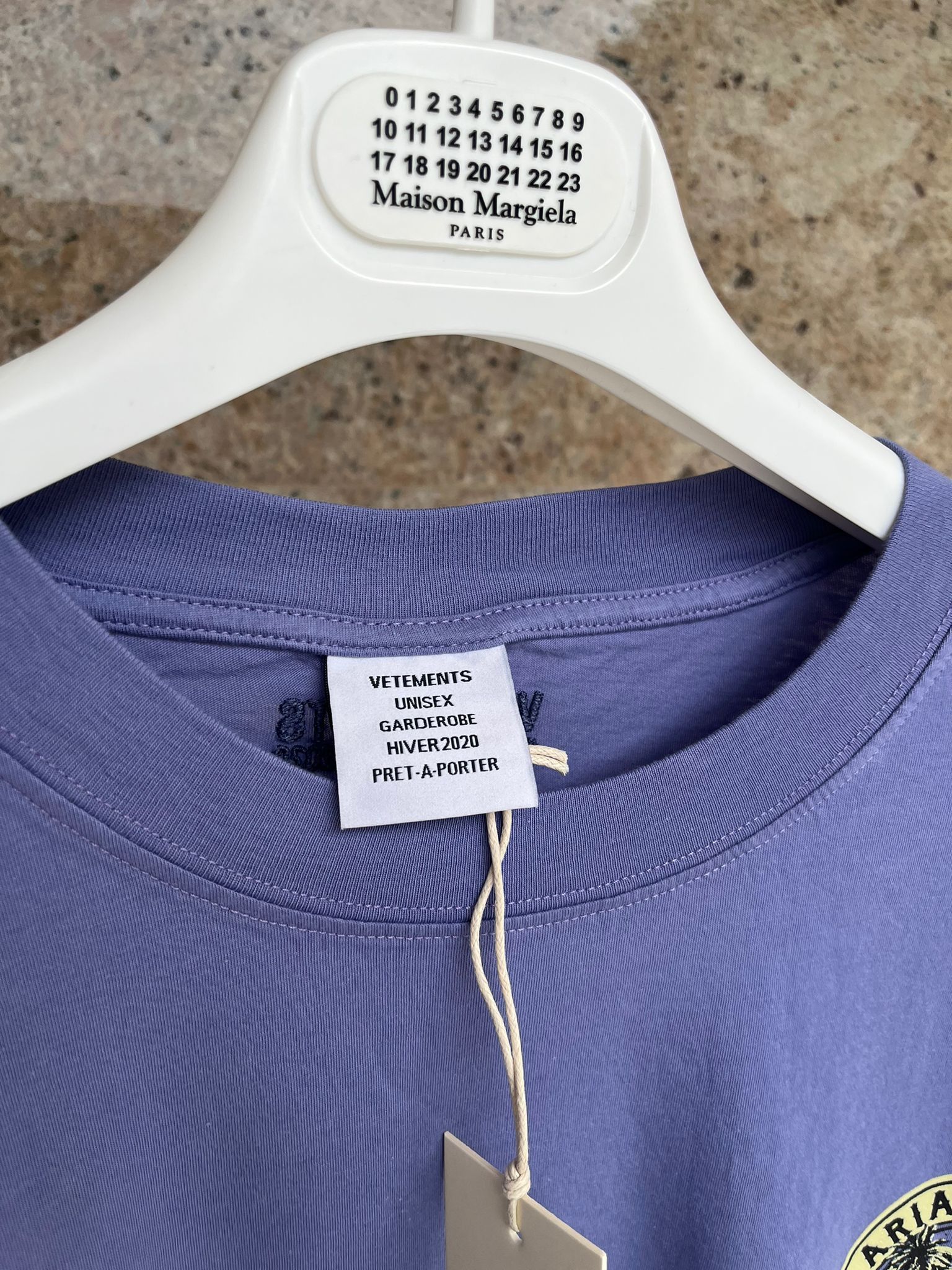 Vetements Surfer Logo T-Shirt LS in Violet Size US M / EU 48-50 / 2 - 7 Thumbnail