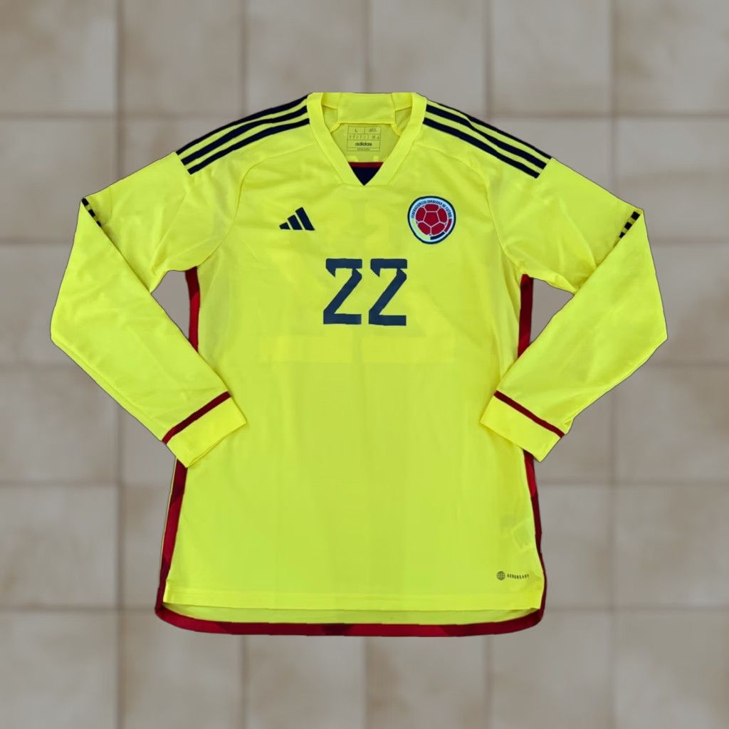 Adidas VINTAGE adidas Colombia Home Jersey 2022/2023 Yellow Long Sleeve Falcao #22 Mens L Shirt Crew Neck 90s Grail Vintage Workwear Size US L / EU 52-54 / 3 - 1 Thumbnail