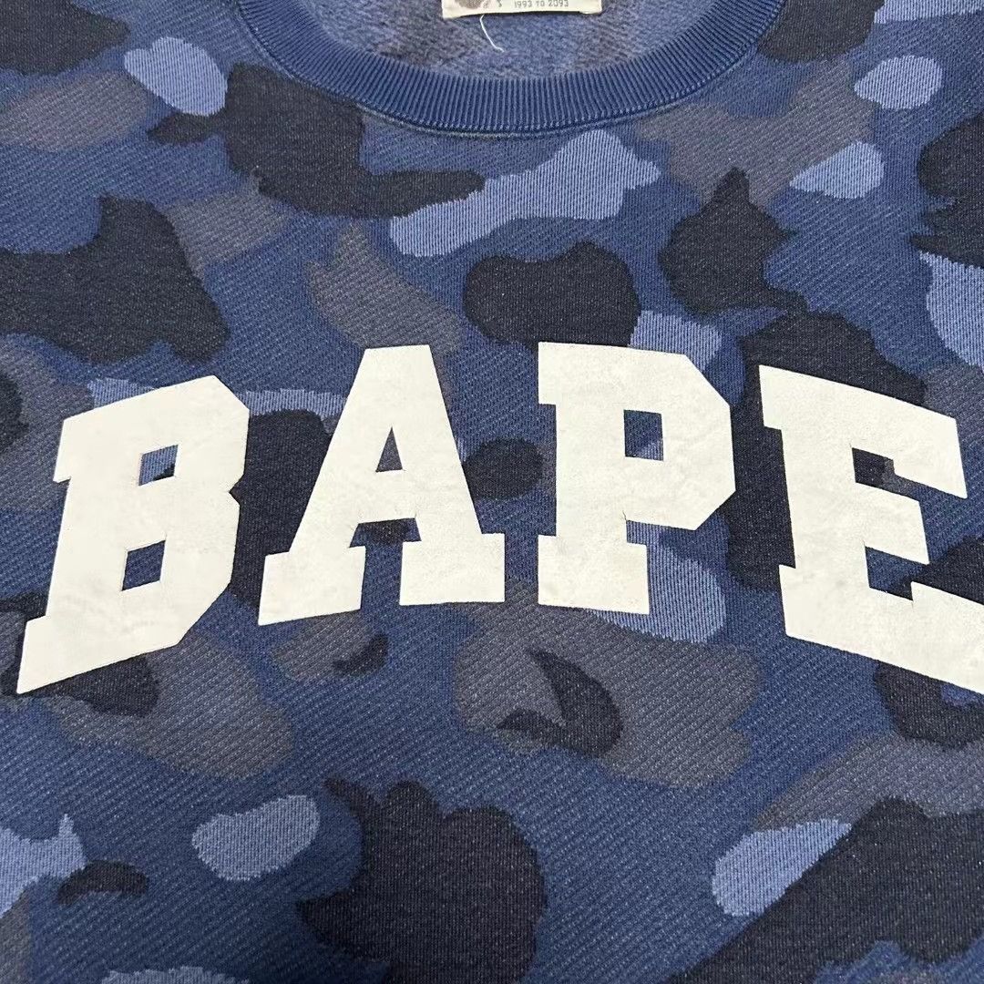 Bape BAPE LIMITED CREWNECK Size US L / EU 52-54 / 3 - 7 Thumbnail