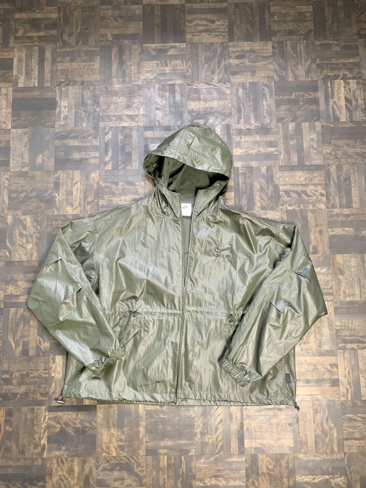 image of Nike Light Wind Jacket Kaki Medium, Men's