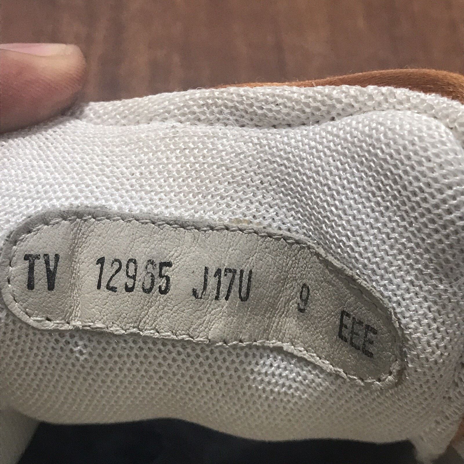 Salvatore Ferragamo Salvatore Ferragamo Sneaker leather Shoes Made Italy orange Size US 10 / EU 43 - 13 Thumbnail