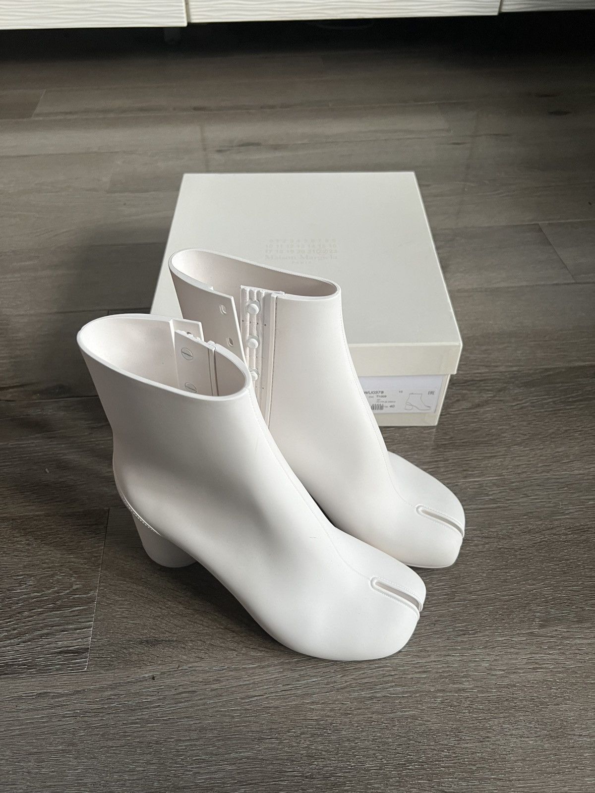 Maison Margiela Maison margiela rubber tabi boots Size US 9.5 / IT 39.5 - 1 Thumbnail