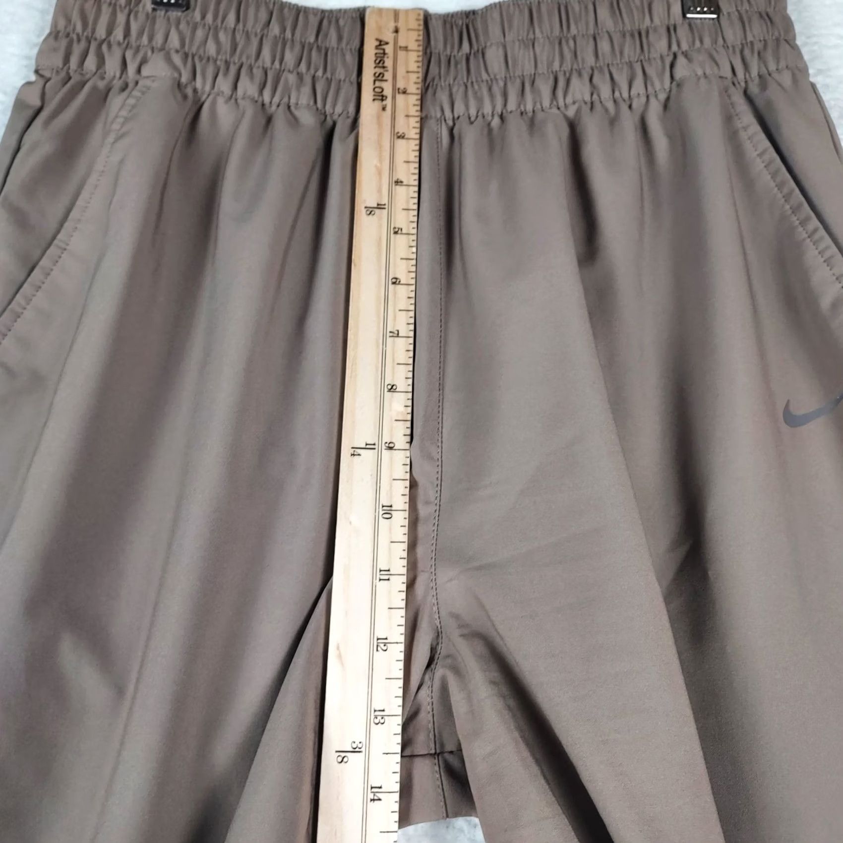 Nike Nike Dri-FIT Women’s Joggers Pants M Taupe Brown Lightweight Training Activewear Jogger Autumn Spring Winter Mens Womens Girls Boys Size 32" / US 10 / IT 46 - 6 Thumbnail