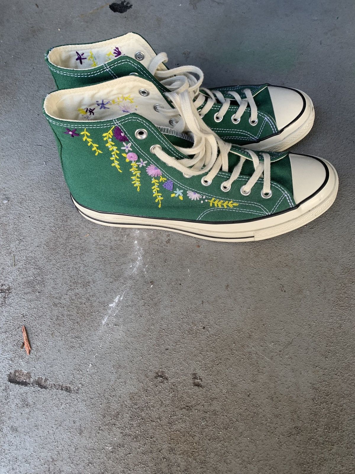 Converse Converse High Neck Floral Embroidery Shoes Size US 9 / EU 42 - 2 Thumbnail
