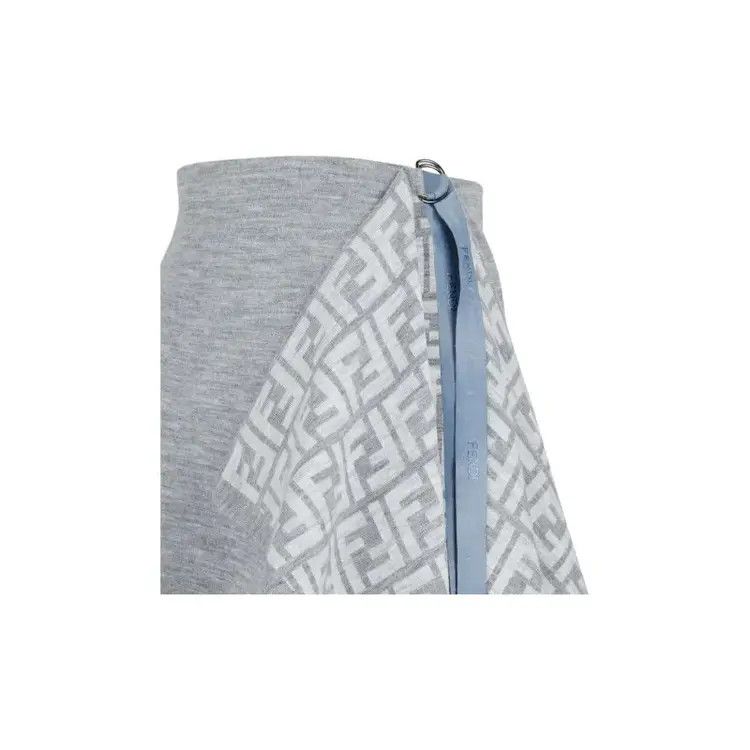 Fendi o1s1wg110925 Skirt in Light Grey Size 30" / US 8 / IT 44 - 6 Thumbnail