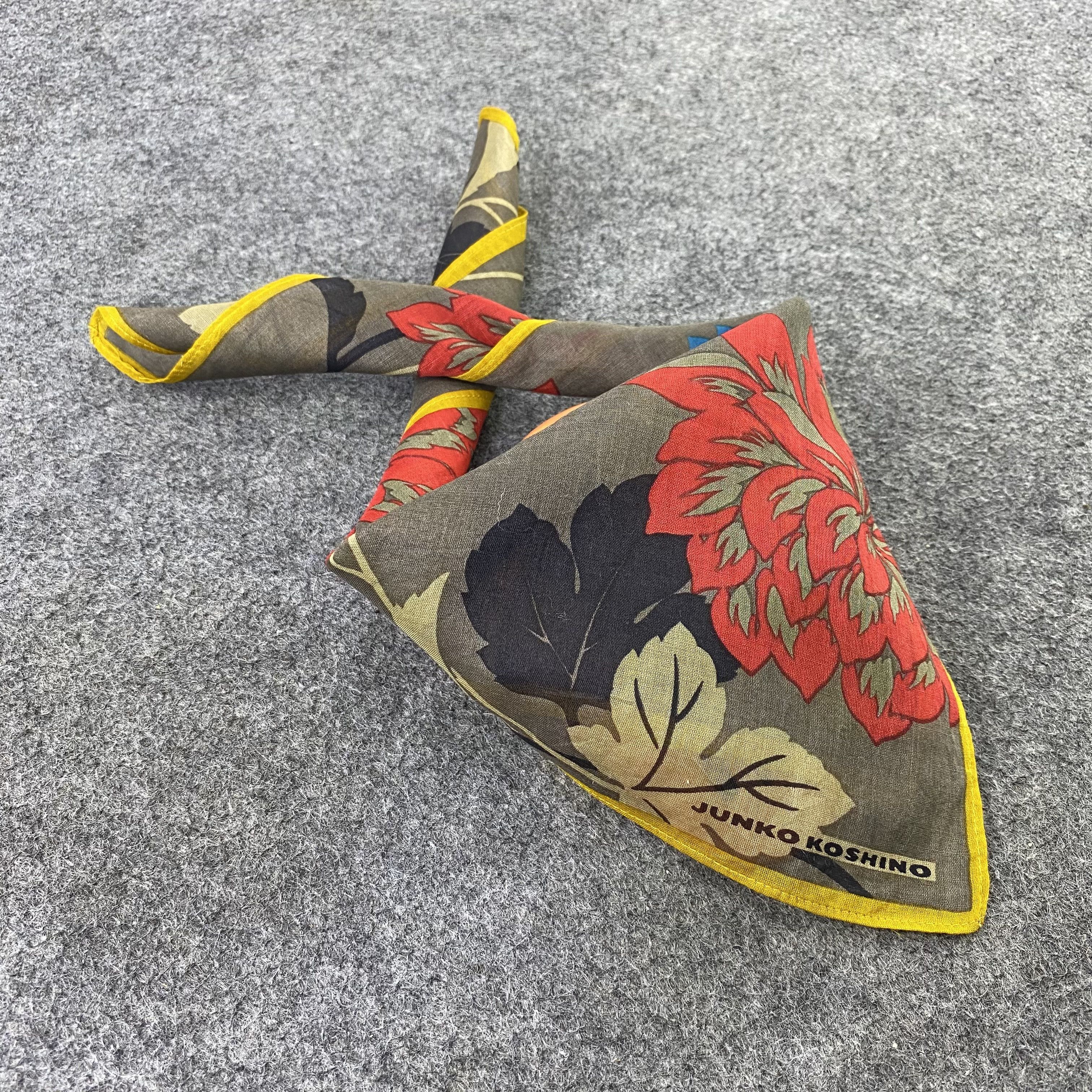 Japanese Brand Junko Koshino Handkerchief / Bandana / Neckerchief-B694 Size ONE SIZE - 1 Thumbnail
