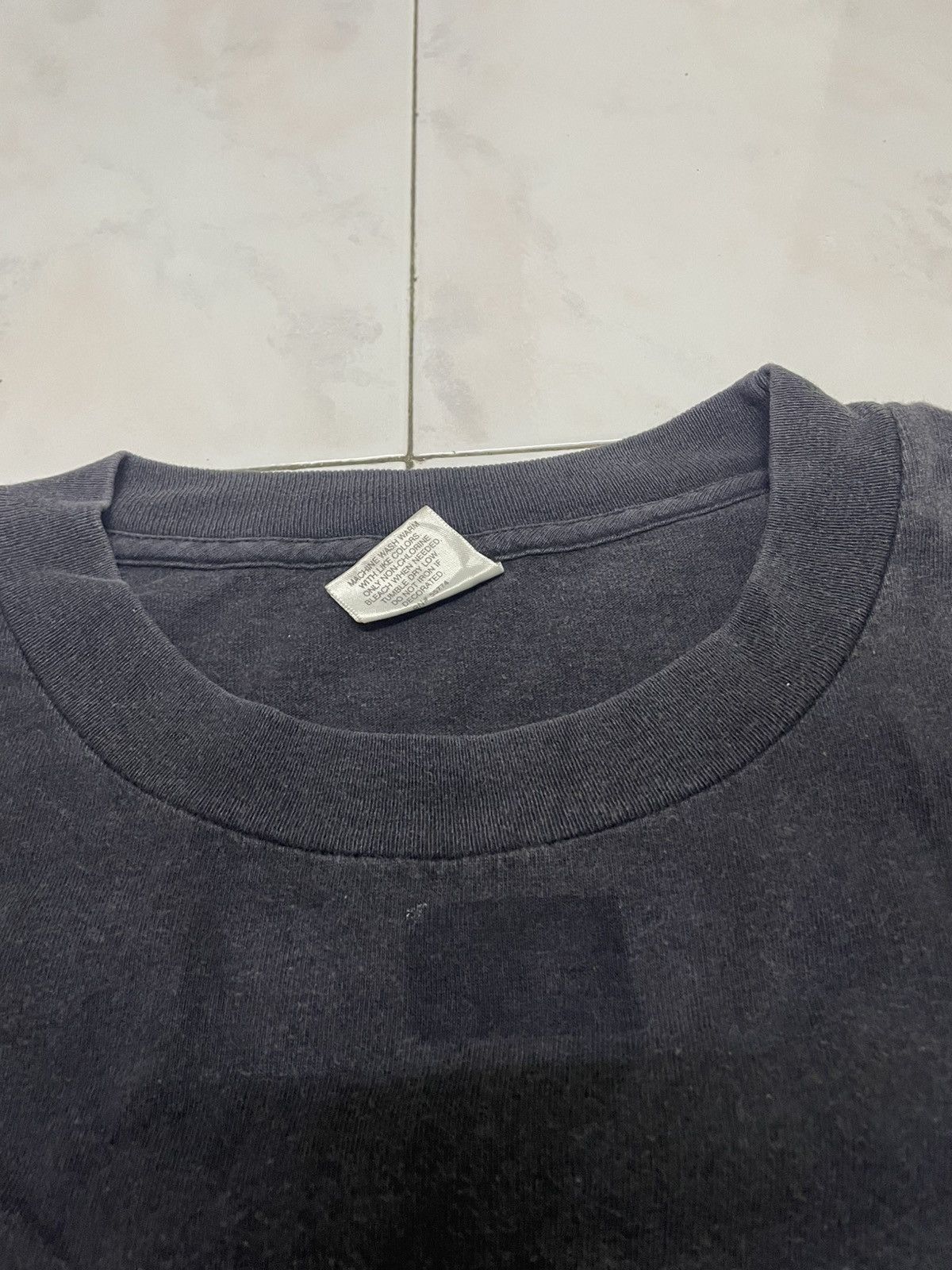 Vintage Vintage low and hard faded tee backhit Size US L / EU 52-54 / 3 - 9 Thumbnail