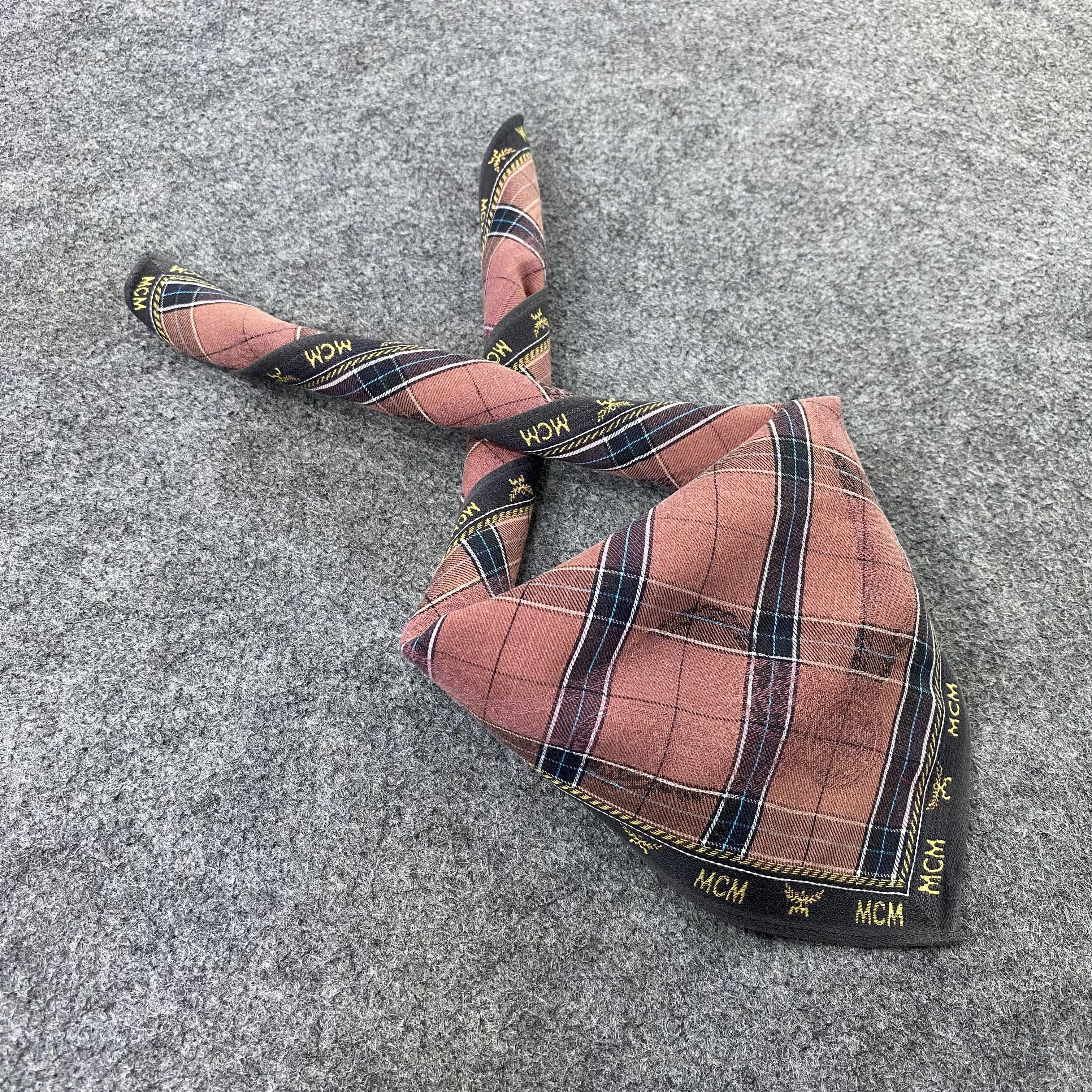 MCM MCM Handkerchief Neckerchief Bandana-B1645 Size ONE SIZE - 1 Thumbnail
