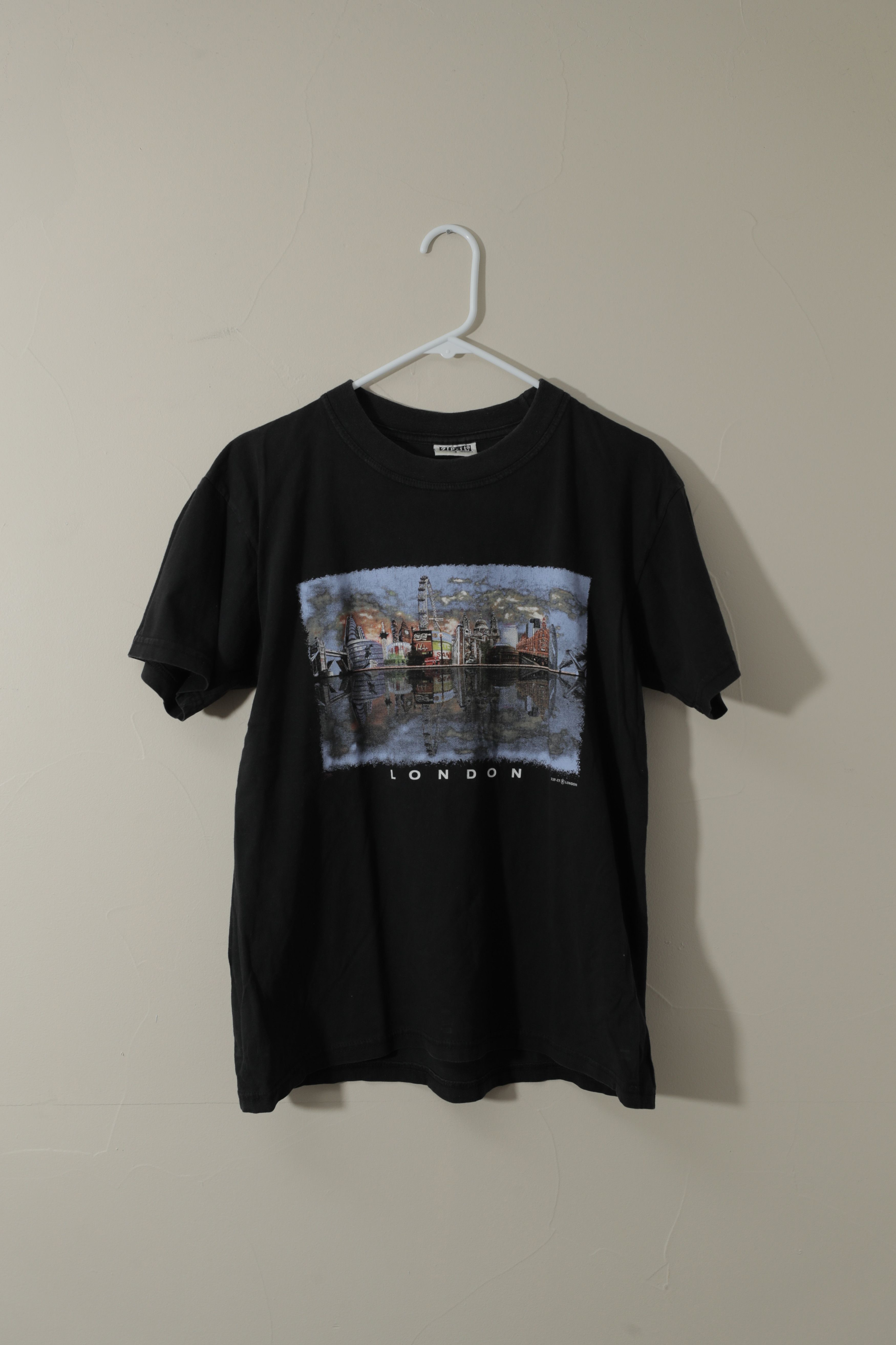Other Zip-It London Skyline Shirt (S) Size US S / EU 44-46 / 1 - 1 Thumbnail
