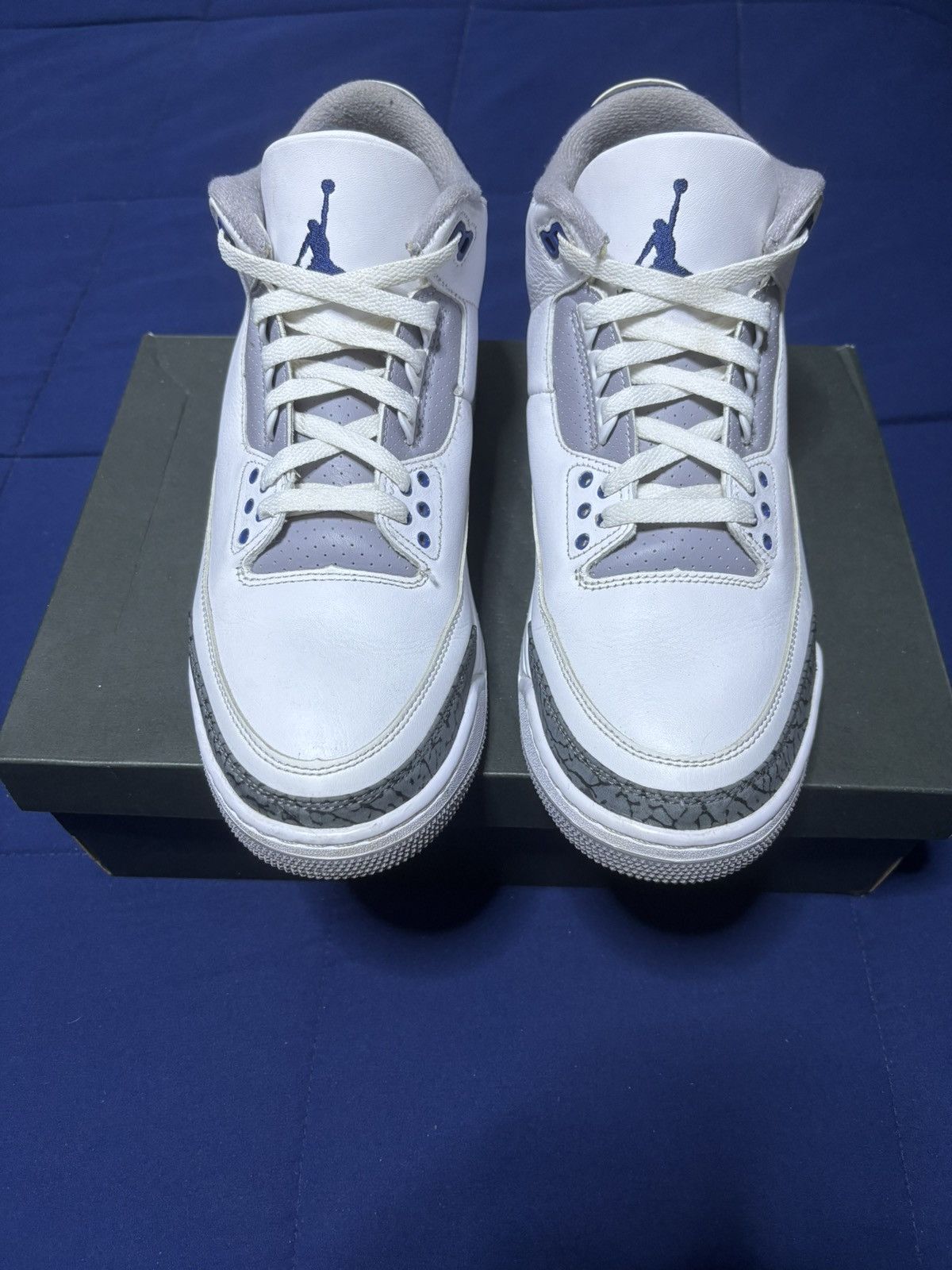 Jordan Brand Jordan 3 Retro Midnight Navy 2023 Size 11.5 Size US 11.5 / EU 44-45 - 1 Thumbnail