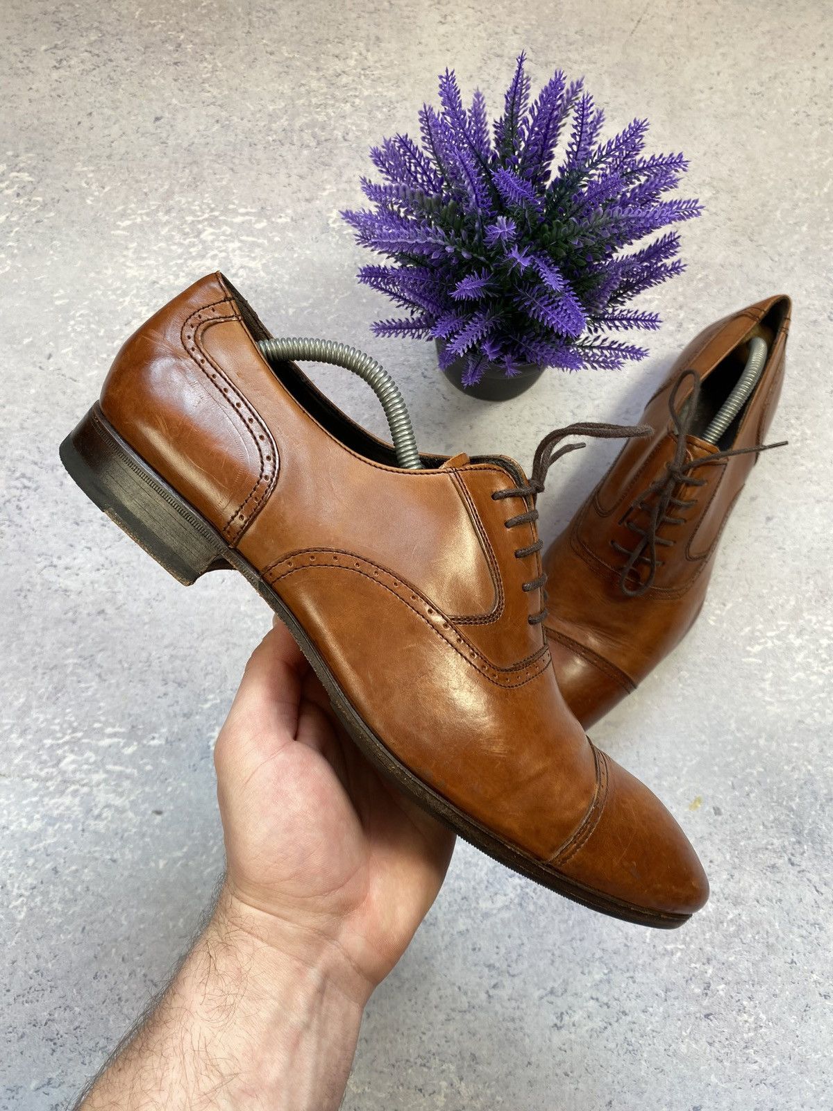 Russell & Bromley Russel and Bromley Men’s Brown Leather Brouge Size 9.5 Size US 9.5 / EU 42-43 - 7 Thumbnail