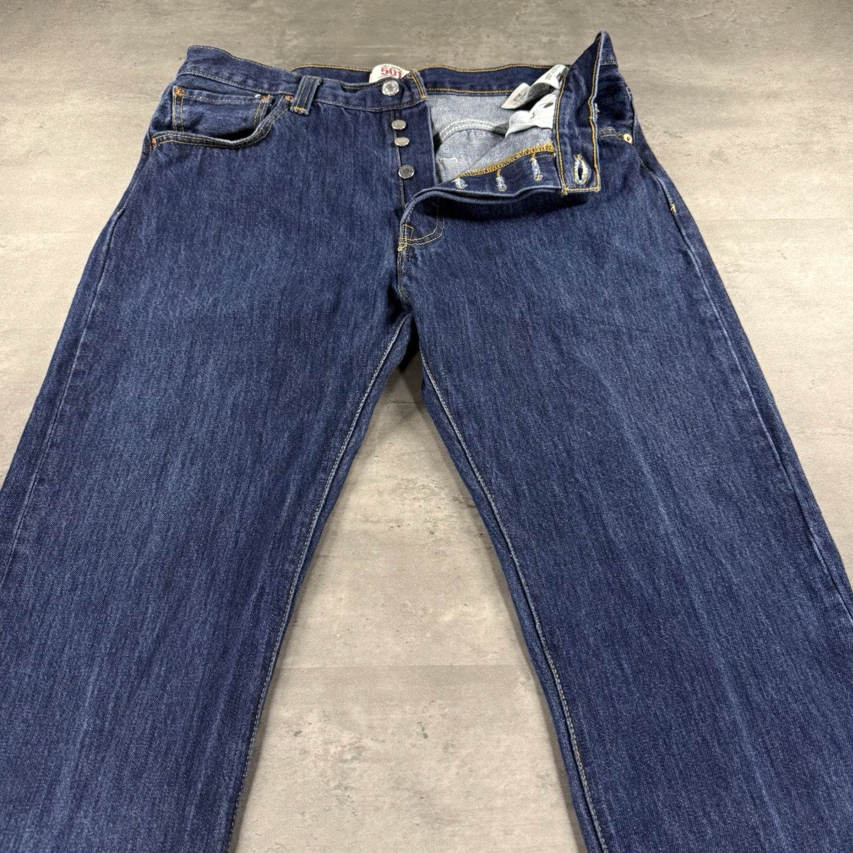 Levi's VINTAGE Levi's Jeans Men 34x32 501 XX Blue Denim Dark Western Cowboy Distressed Regular 34 in Mens Jeans 90s Size US 34 / EU 50 - 2 Thumbnail