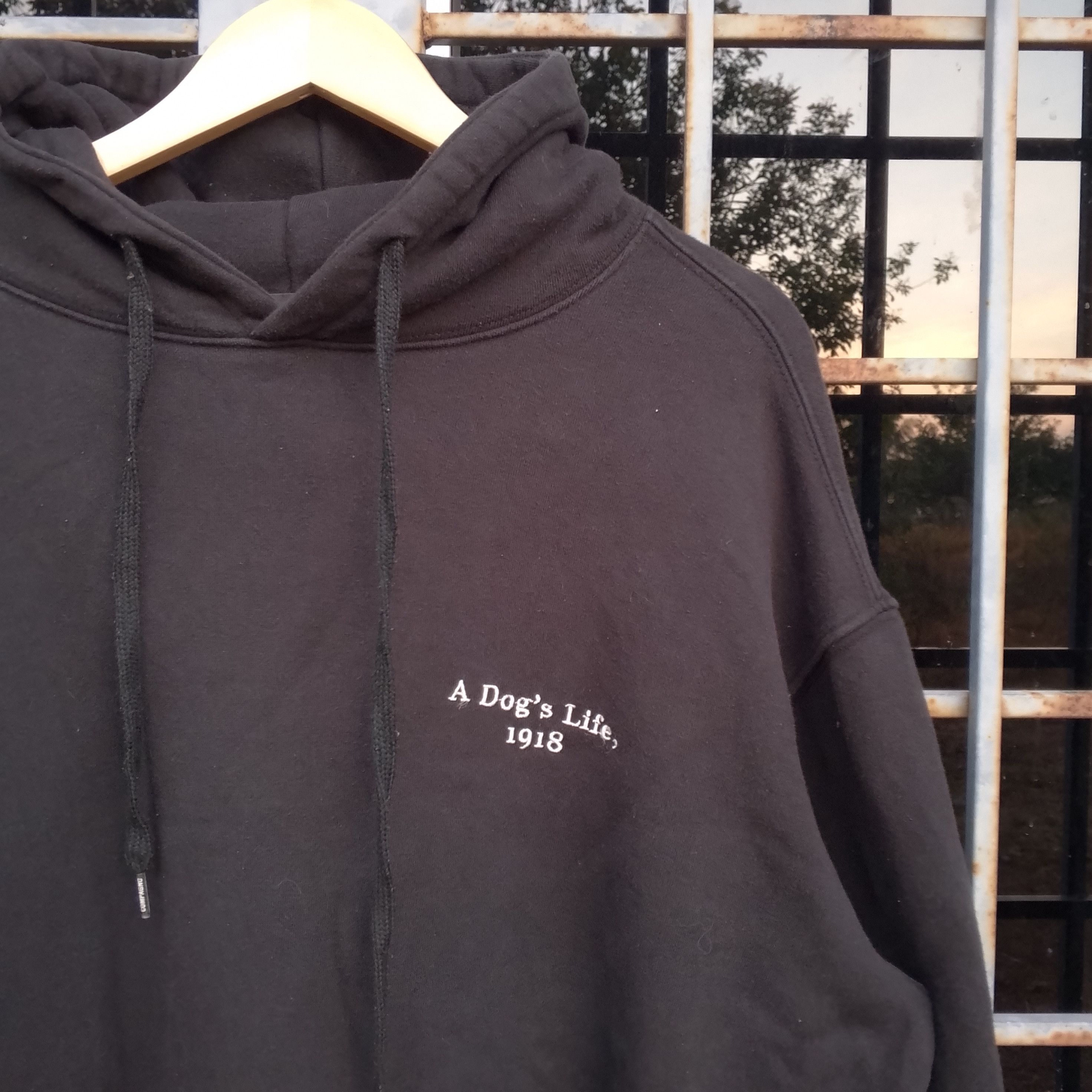 Vintage Charlie Chaplin Potret A Dog's Life Boxy Cut Pullover Hoodie Size US XL / EU 56 / 4 - 5 Thumbnail
