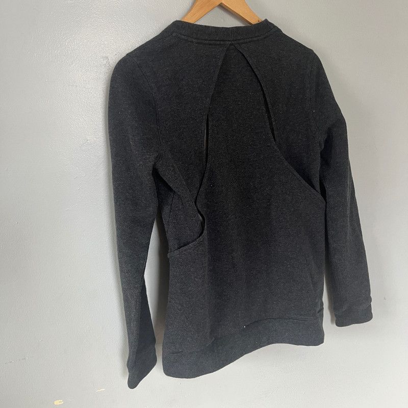 Lululemon Lululemon Women's Open-Back Sweatshirt Dark Gray Medium Size M / US 6-8 / IT 42-44 - 2 Thumbnail