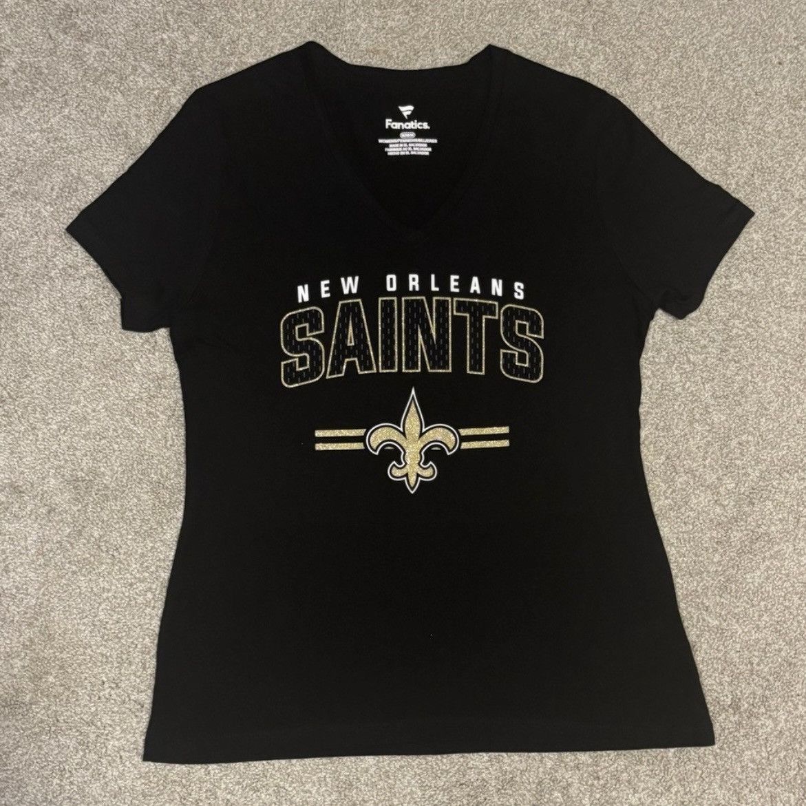 Other New Orleans Saints Women's V-Neck Tee Black Medium NWOT Size M / US 6-8 / IT 42-44 - 2 Thumbnail