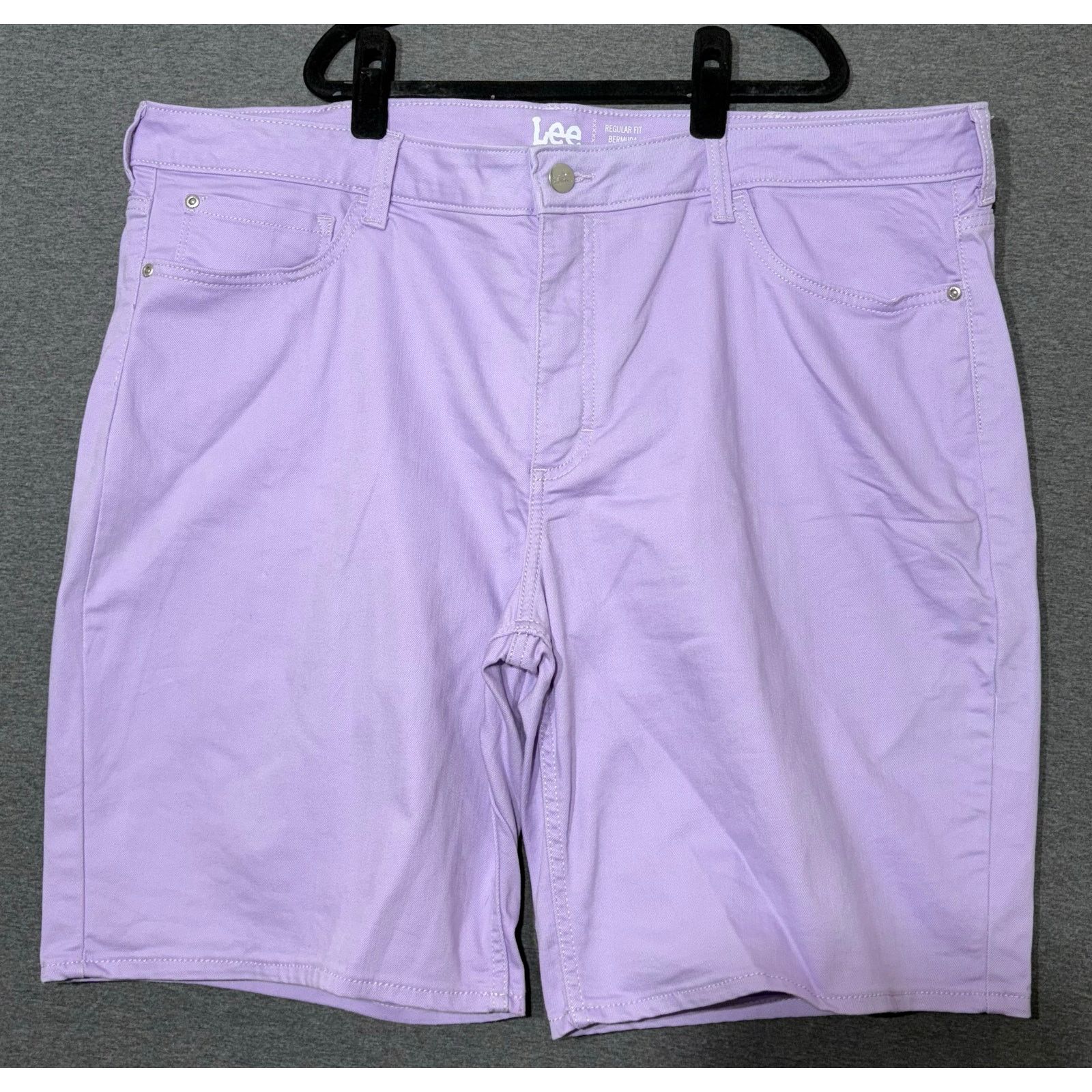 Lee Lee | Women's Regular Fit Bermuda Mid Rise Shorts | 22 Size 22" - 1 Thumbnail