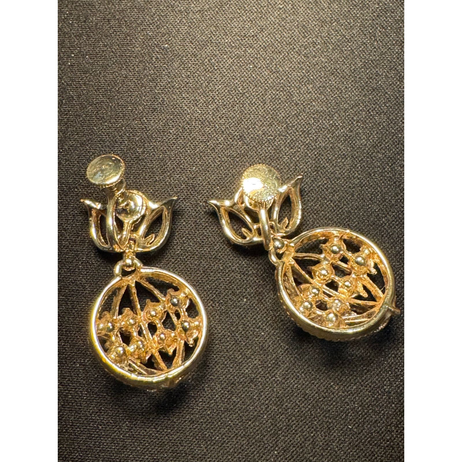 Other Vintage Coro Screw Back Green Rhinestone Danagle Earrings Size ONE SIZE - 5 Thumbnail