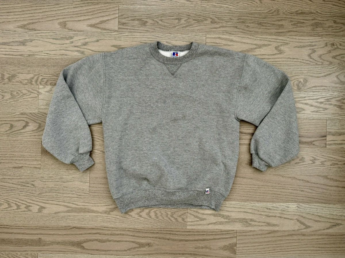 Russell Athletic Russell Athletic Grey Vintage Sweatshirt Medium Crewneck Size US L / EU 52-54 / 3 - 1 Thumbnail