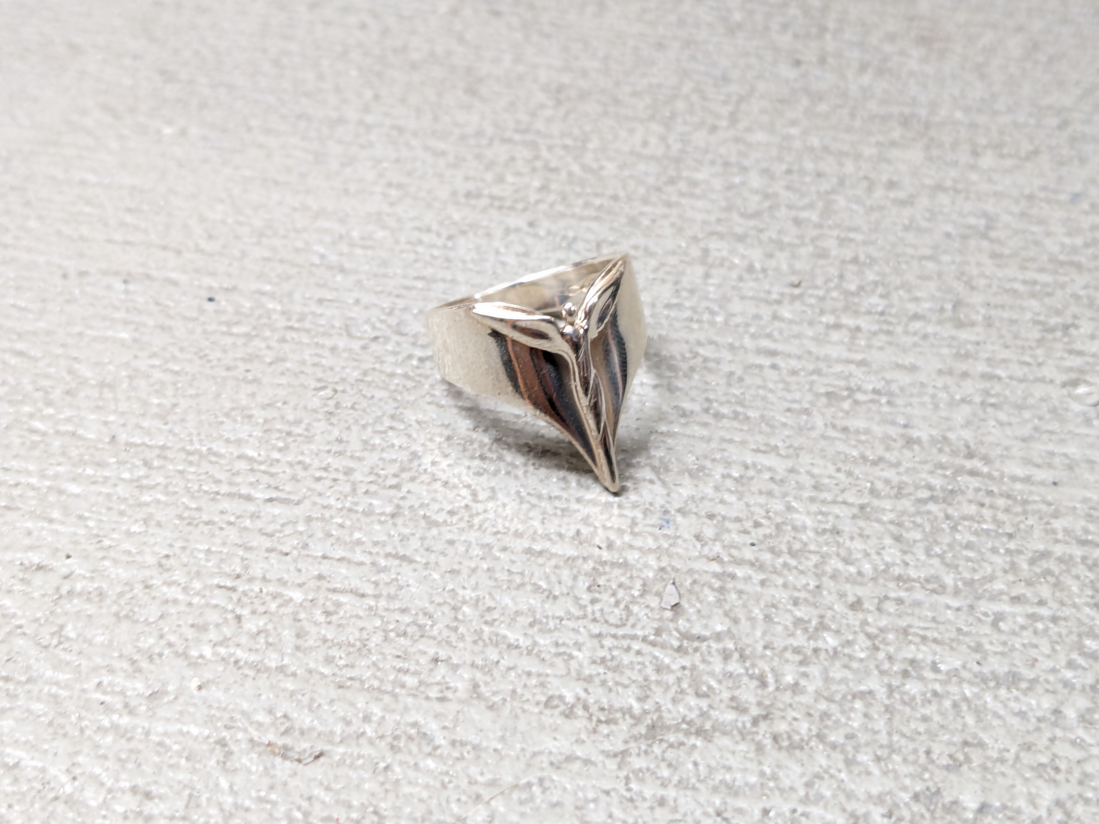 Jewelry × Vintage Vintage Sterling Silver Ring Angel Minimalist Avant Garde Size ONE SIZE - 2 Thumbnail