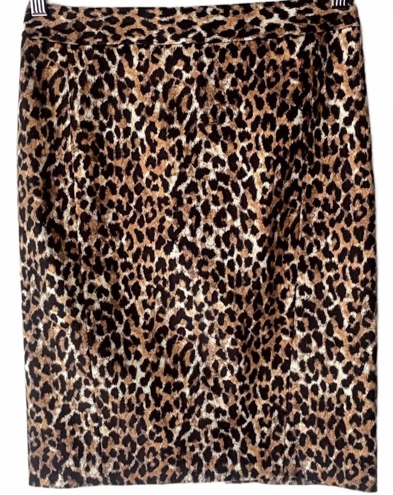 Other Loft Chic Leopard Print Pencil Skirt Size 26" / US 2 / IT 38 - 1 Thumbnail