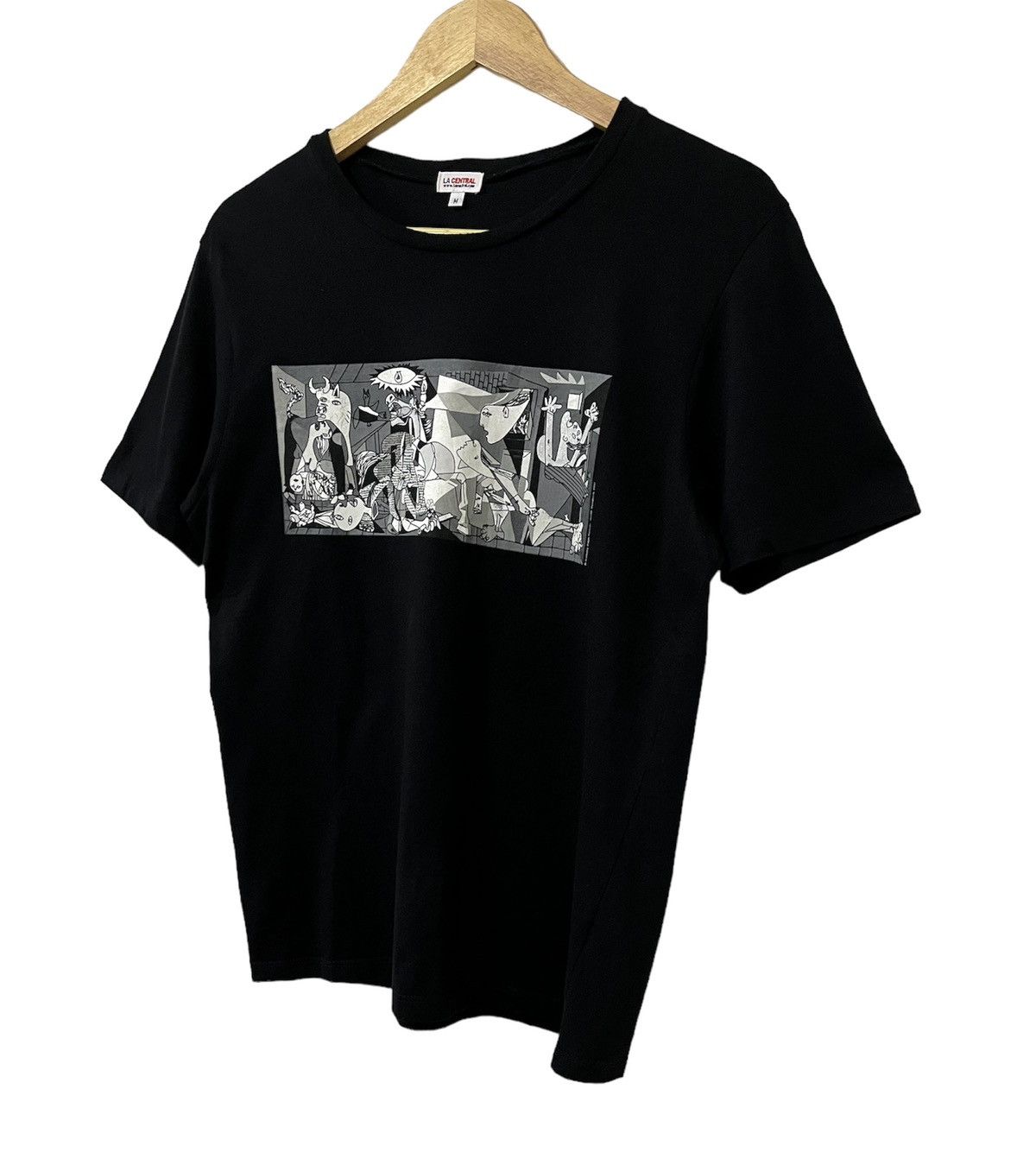 Vintage VINTAGE 00s PABLO PICASSO THE MESEU BARCELONA ART TSHIRT Size US M / EU 48-50 / 2 - 4 Thumbnail