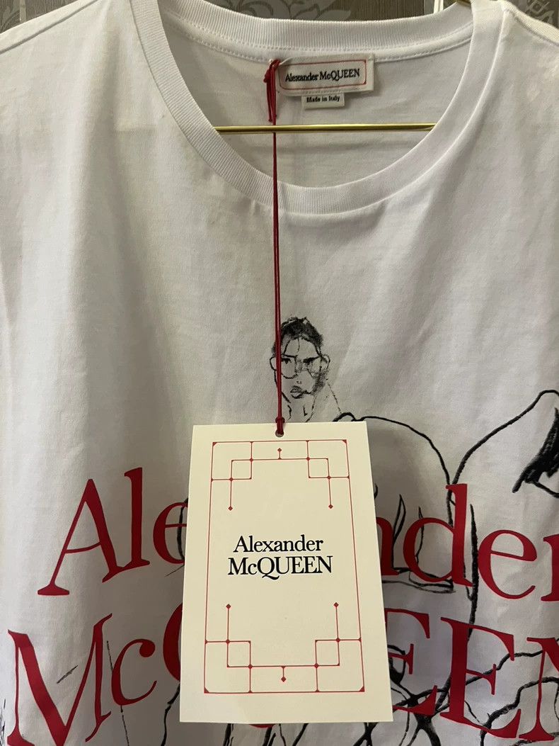 Alexander McQueen Alexander McQUEEN size 40 White printed T-shirt 2505-Nexta Size M / US 6-8 / IT 42-44 - 4 Thumbnail